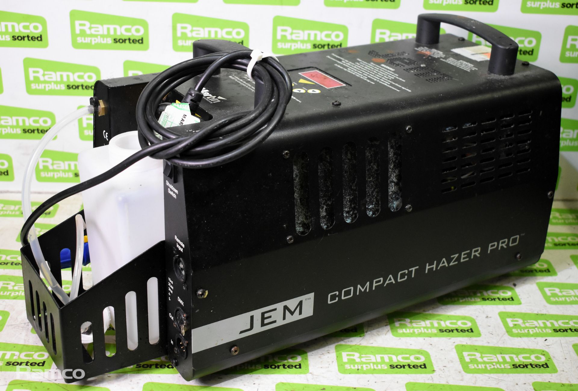 Martin JEM Pro compact Hazer fog machine - Image 4 of 5