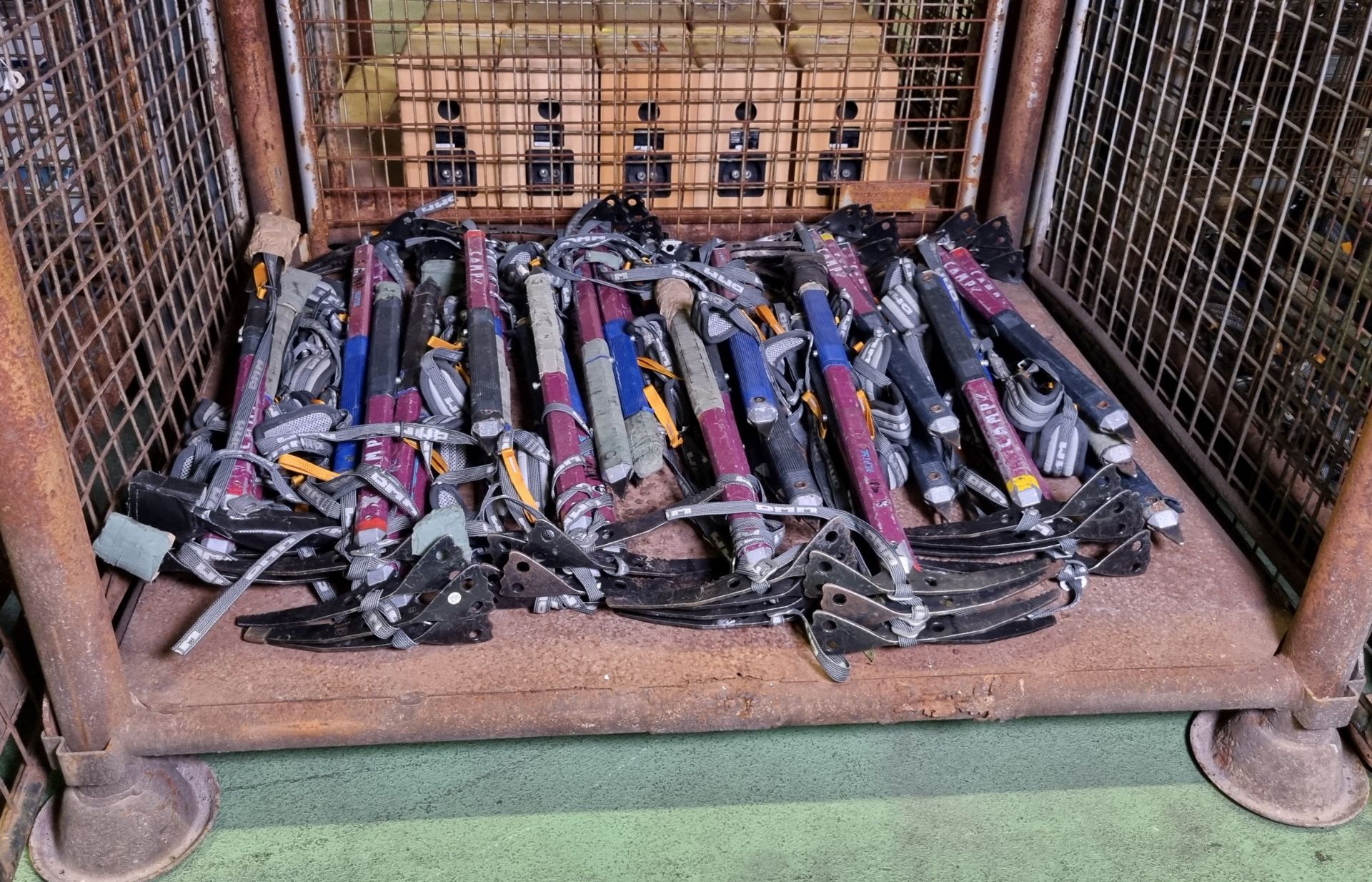 48x Camp Nuptse ice axes - mixed lengths