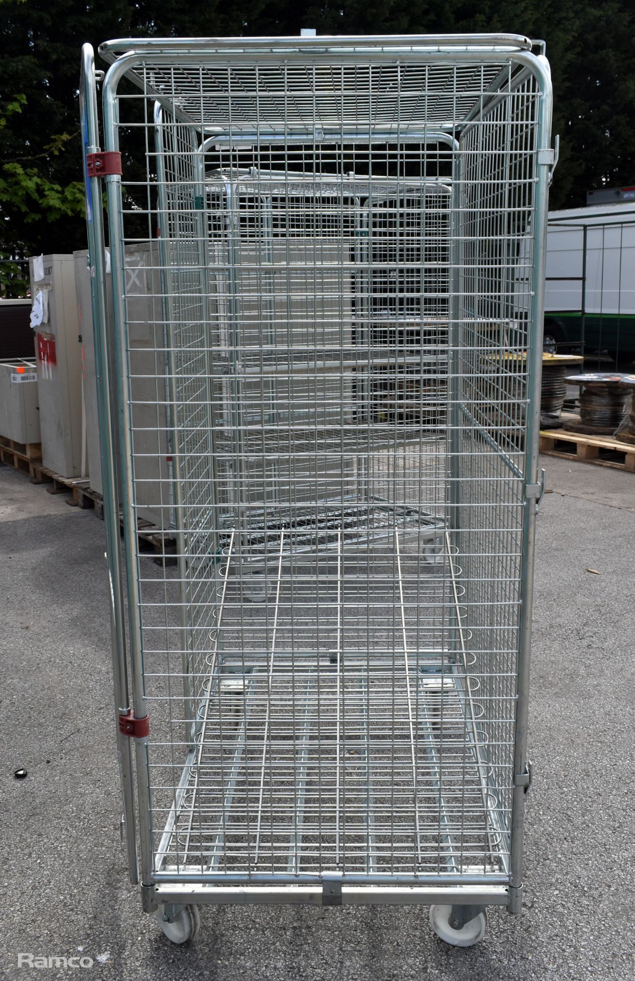 Mobile metal cage trolley - W 1200 x D 830 x H 1855mm - Image 3 of 4