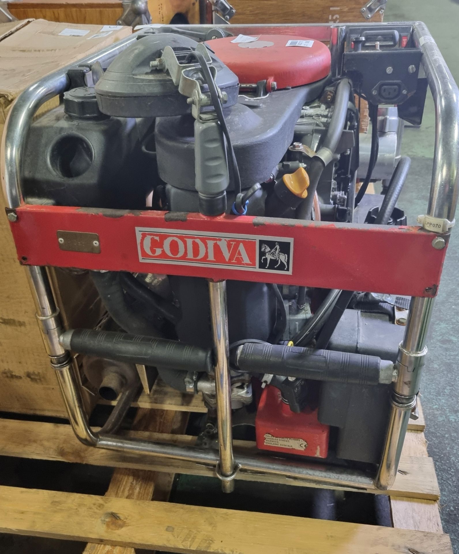Godiva 10/10 fire pump - W 500 x D 700 x H 600mm - Image 3 of 8