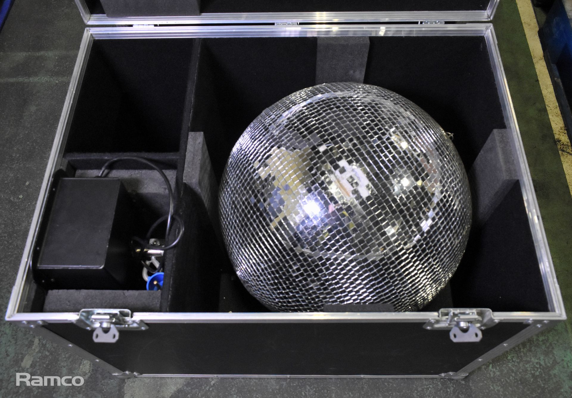 22 inch mirror balls with rotator and flying hardware - full details in desc.