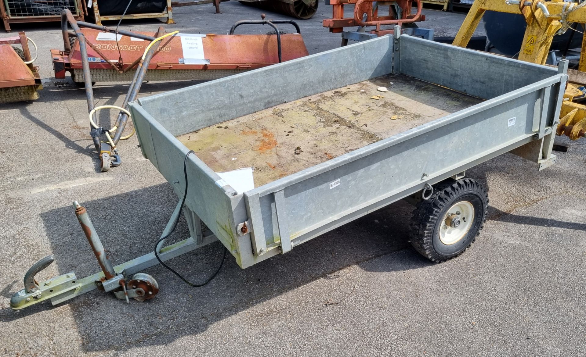 2 wheeled silver trailer - L 2700 x W 1300 x H 800mm - Image 2 of 6