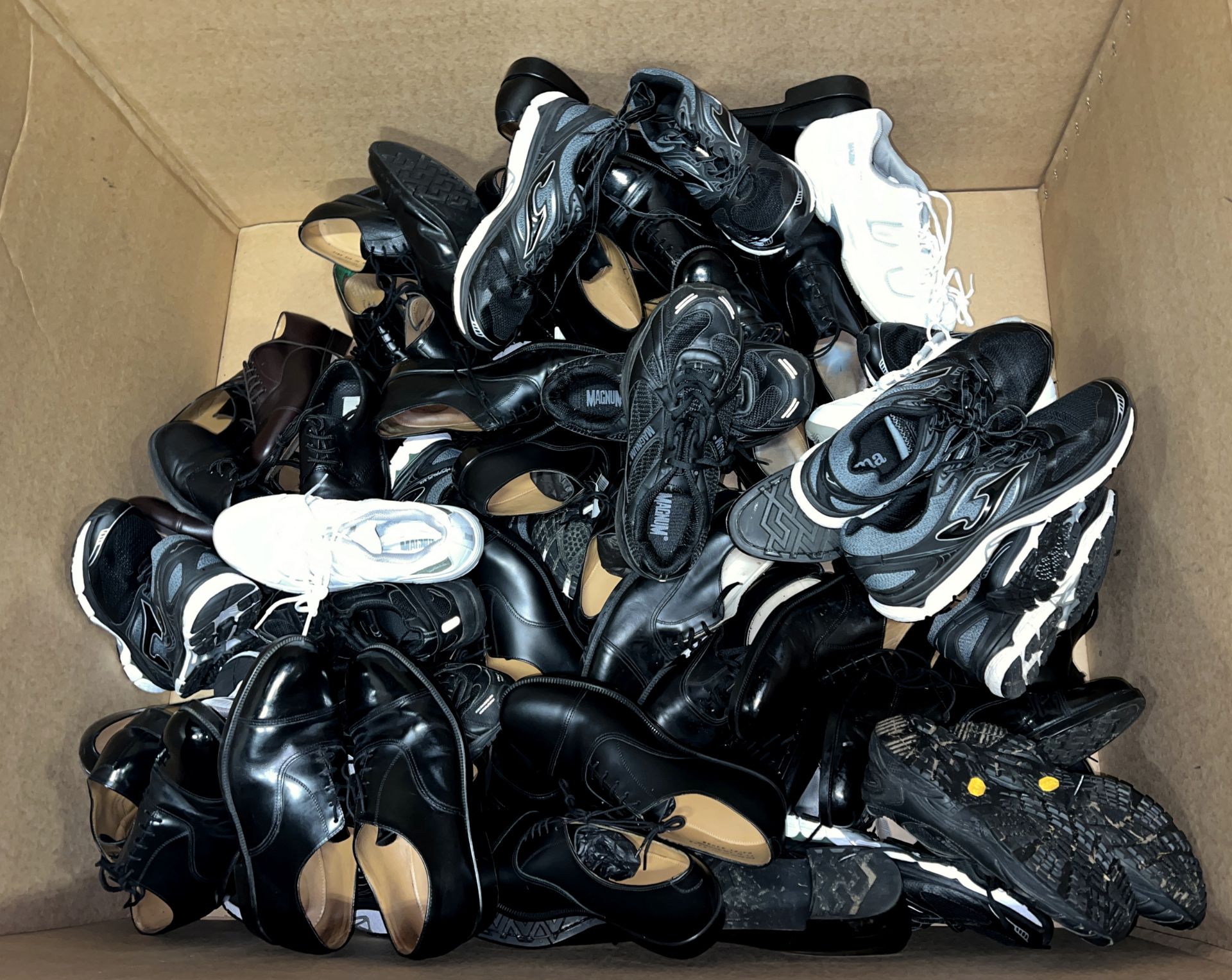 Various shoes & trainers - mixed sizes - approx. 38 pairs