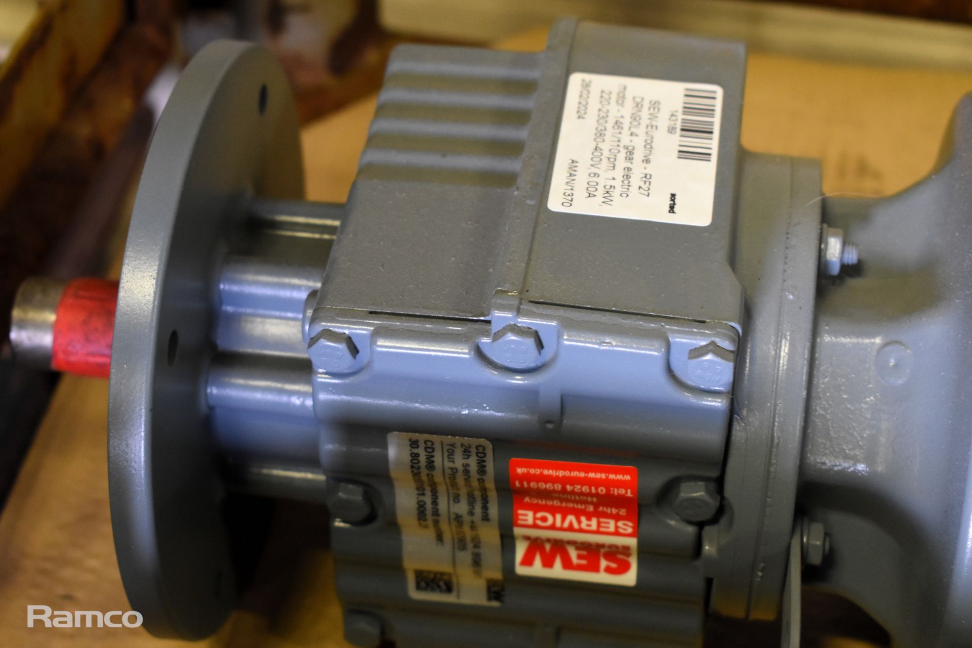 3x SEW-Eurodrive - RF27 DRN90L4 electric gear motors - 1461/110rpm, 1.5kW, 220-230/380-400V, 6.00A - Image 7 of 7