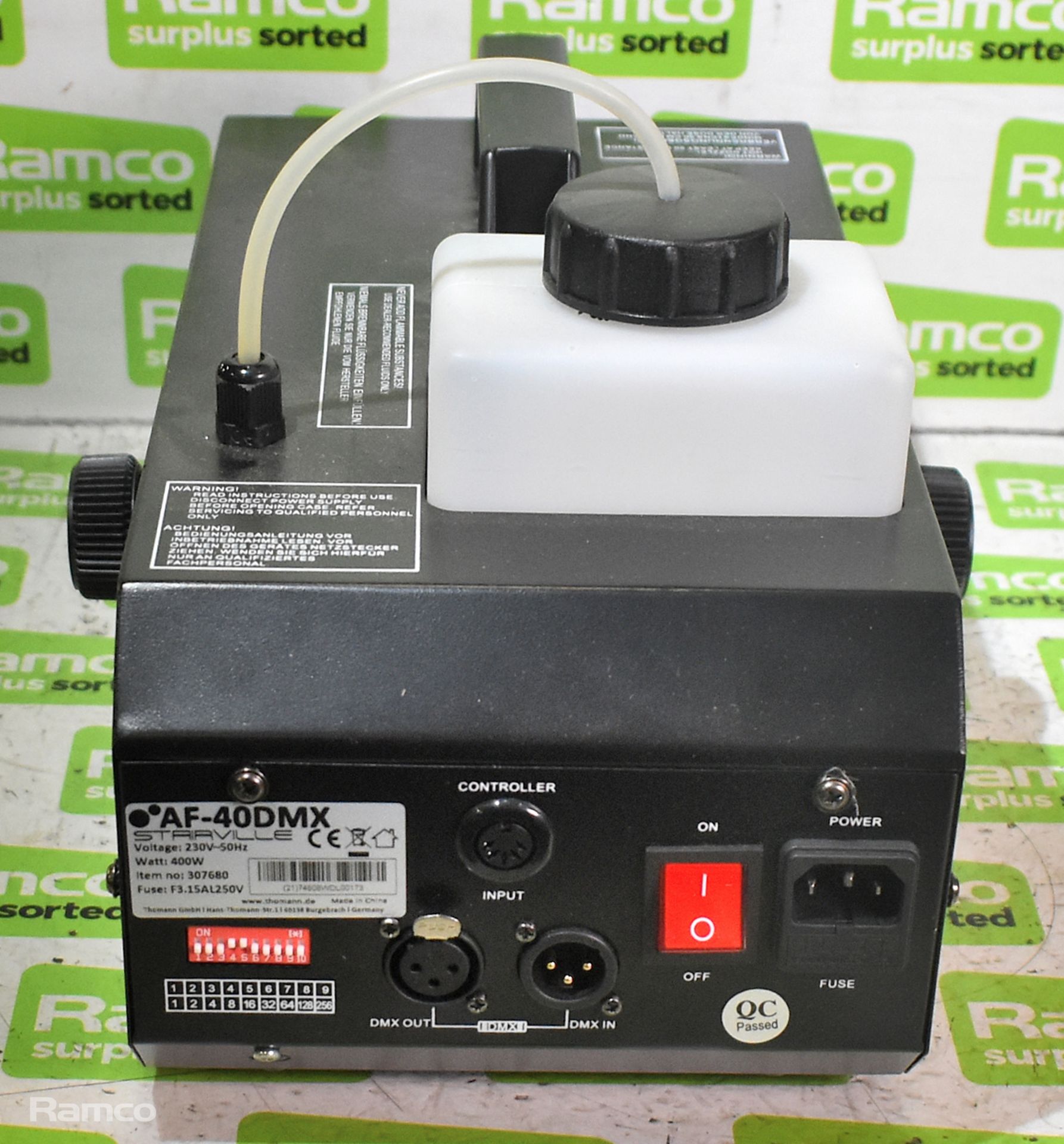 Stairville AF-40 DMX mini fog machine with remote - Image 2 of 6