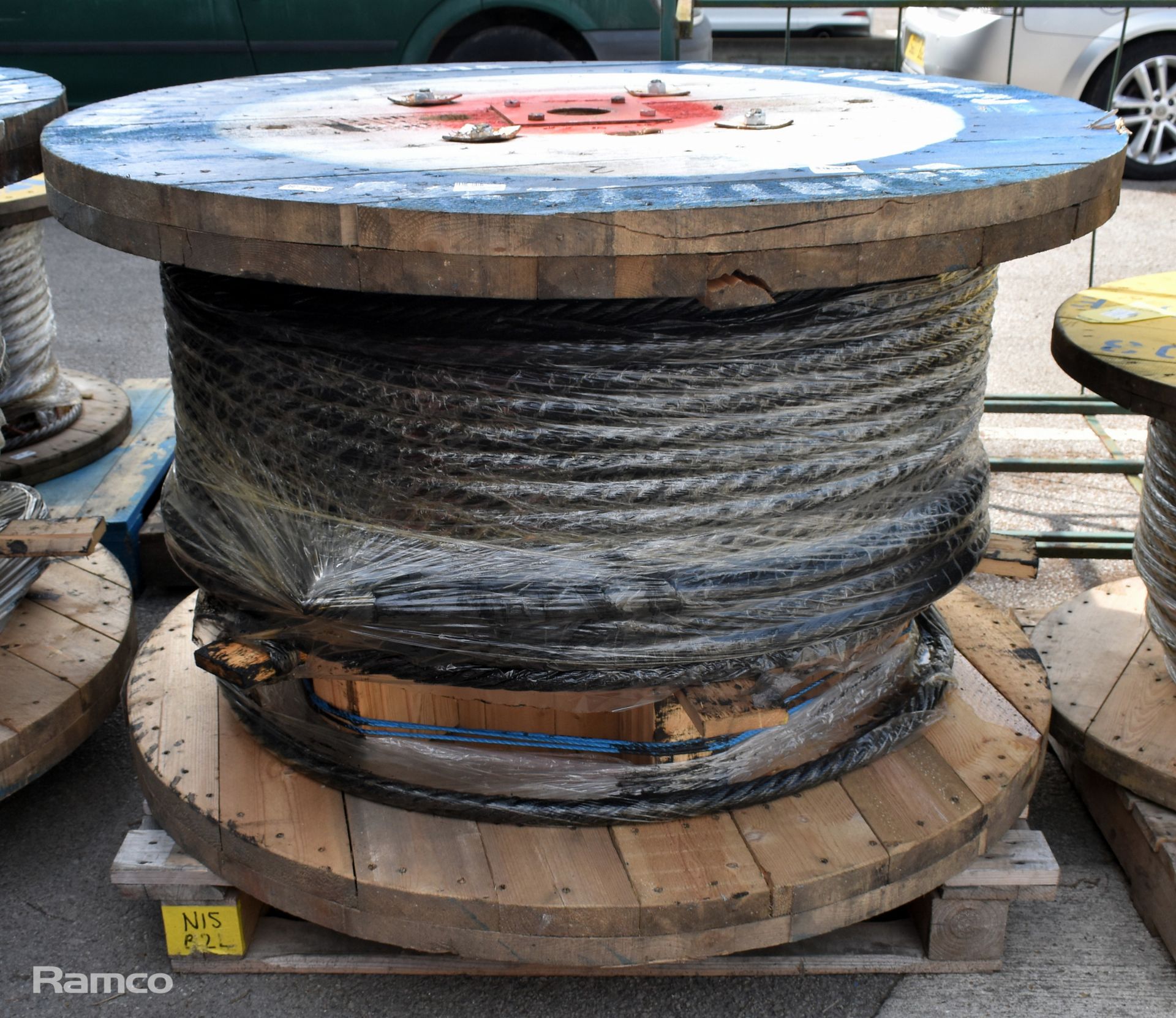 32mm 6x36 galvanised steel wire rope reel - approx weight: 1400kg - Image 3 of 4