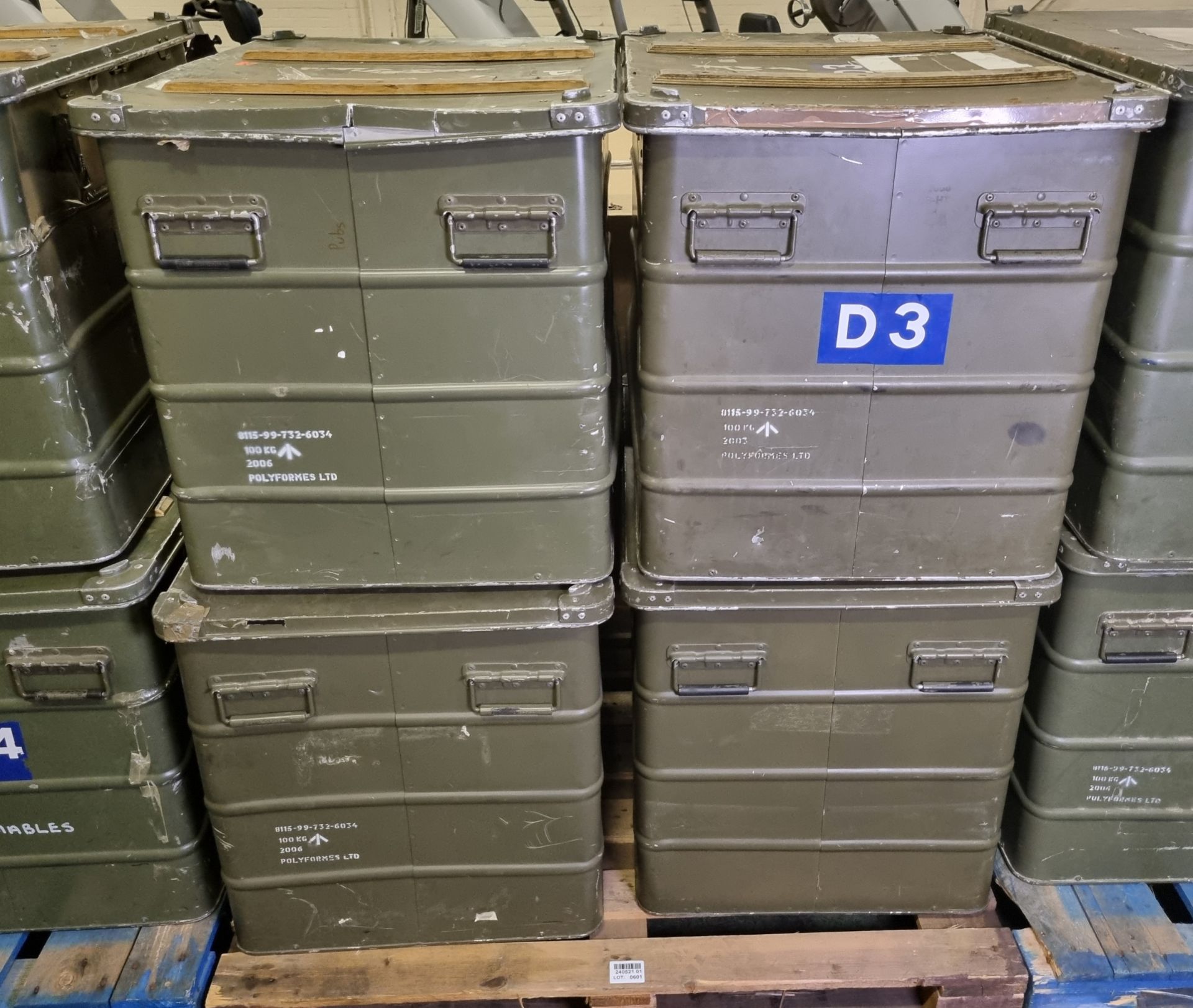 4x Aluminium storage containers - L 790 x W 590 x H 620mm