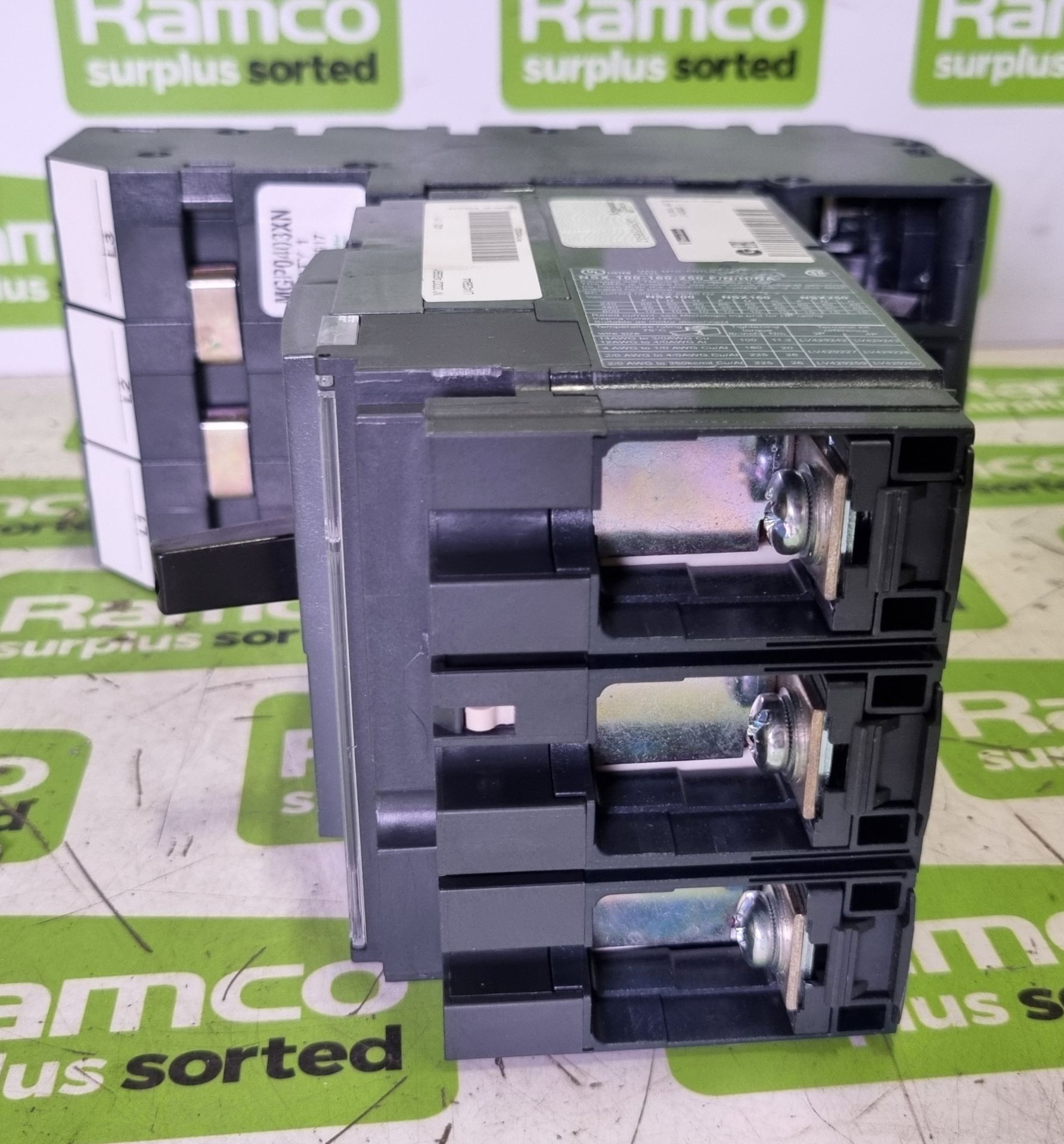 Schneider Electric MGP0403XN Powerpact 4 molded case circuit breaker - 3 phase - 415V - 40A - Image 5 of 6