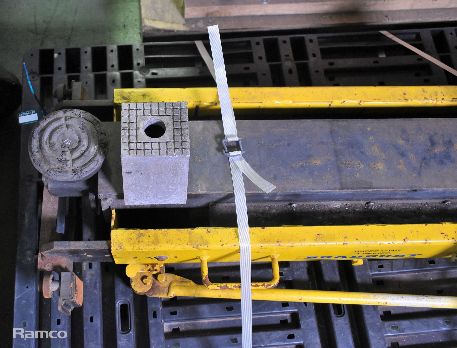 Bradbury BJO40RDE Scissor pit beam jack - 4 tonnes capacity - Image 3 of 5