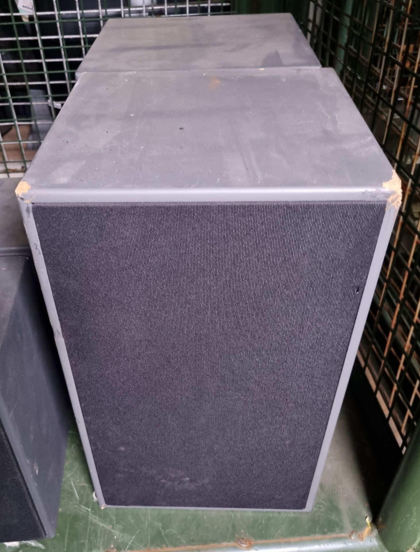 2x pairs of Yamaha NS-10M Studio monitor speakers & more - see description - Image 6 of 8