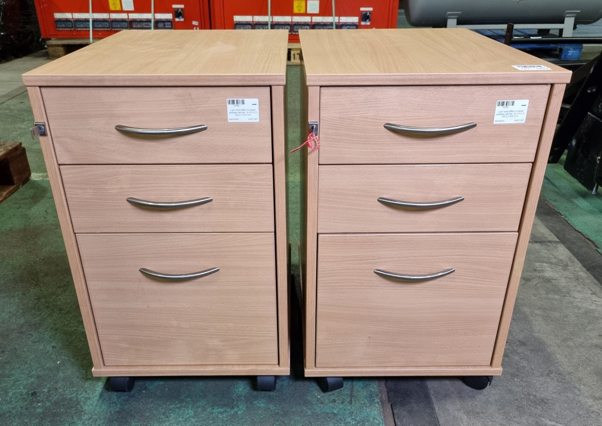 2x Light wood effect 3-drawer pedestal cabinets - W 410 x D 580 x H 670mm