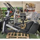 Intenza 550ETi interactive elliptical cross trainer - W 840 x D 2090 x H 1720mm