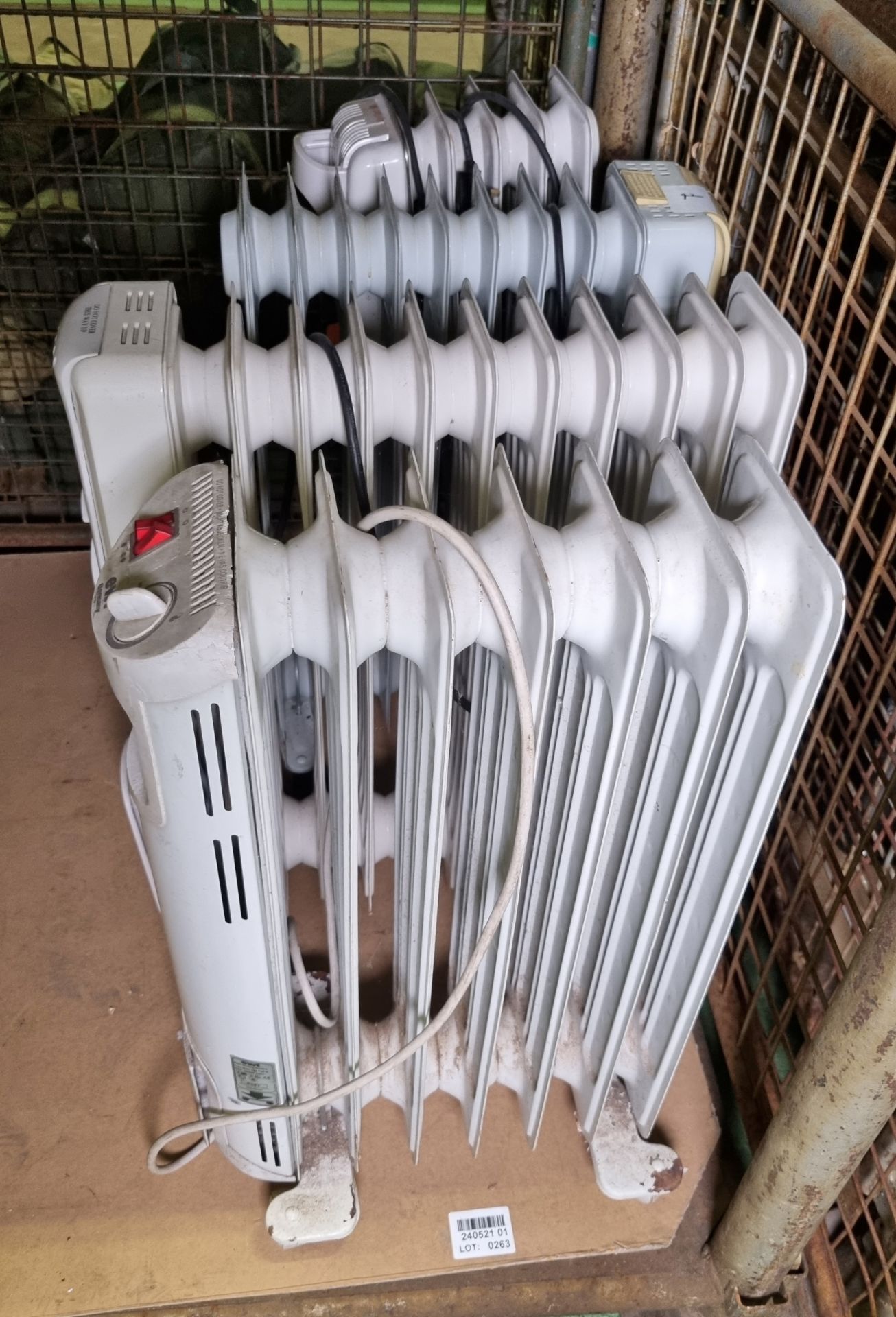 4x Electric radiators - Image 3 of 8