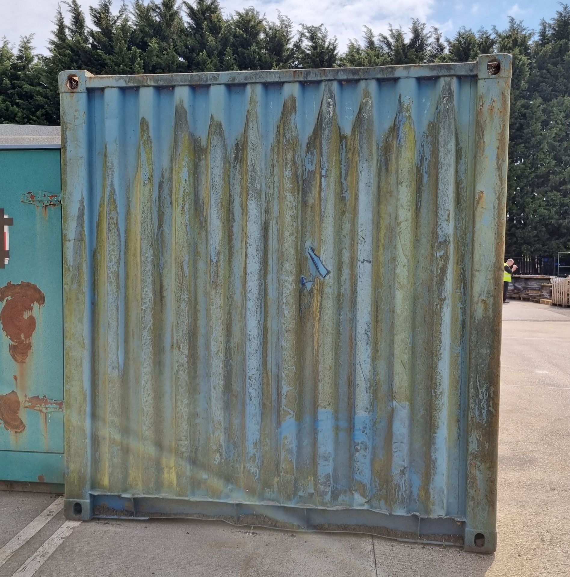 20ft shipping and storage container - L 20ft x W 8ft x H 8ft - Bild 2 aus 3