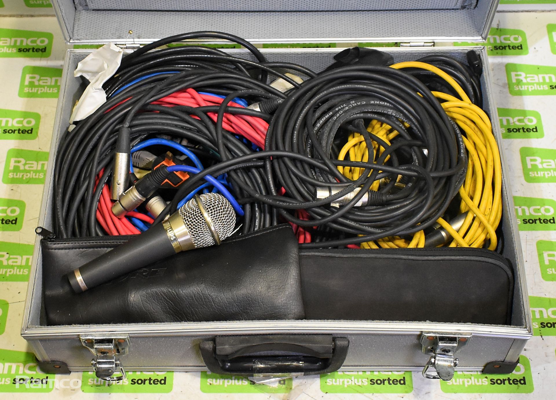 Philips MD600, Shure SM58 and Beyerdynamic TG-X80 microphones with cables in storage case - Image 2 of 7