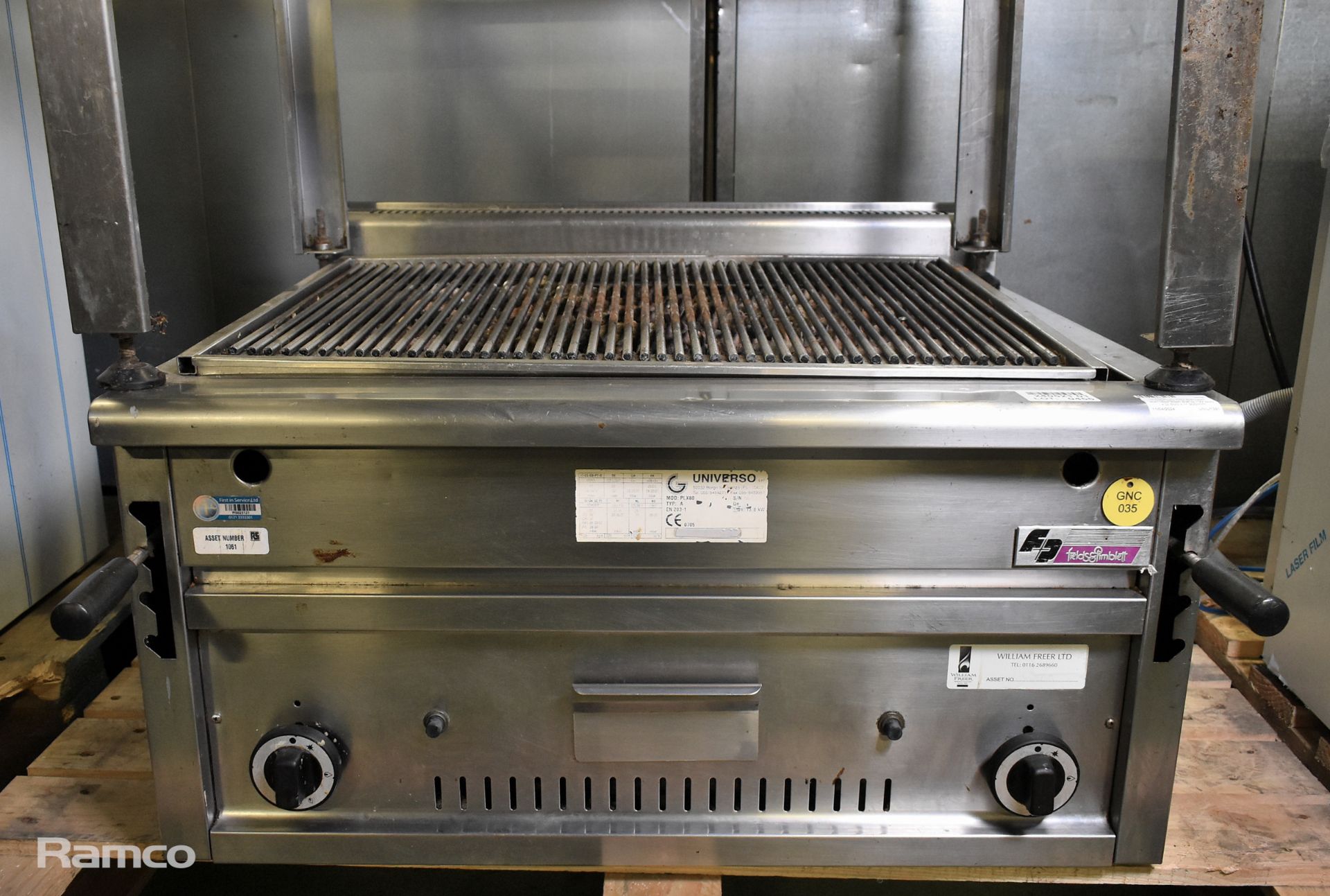 Universo PLX80 stainless steel gas chargrill with stainless steel stand - W 800 x D 800 x H 900mm - Image 2 of 6
