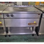 Commodore 2000 stainless steel solid top gas cooker - damage to top - W 900 x D 900 x H 950mm