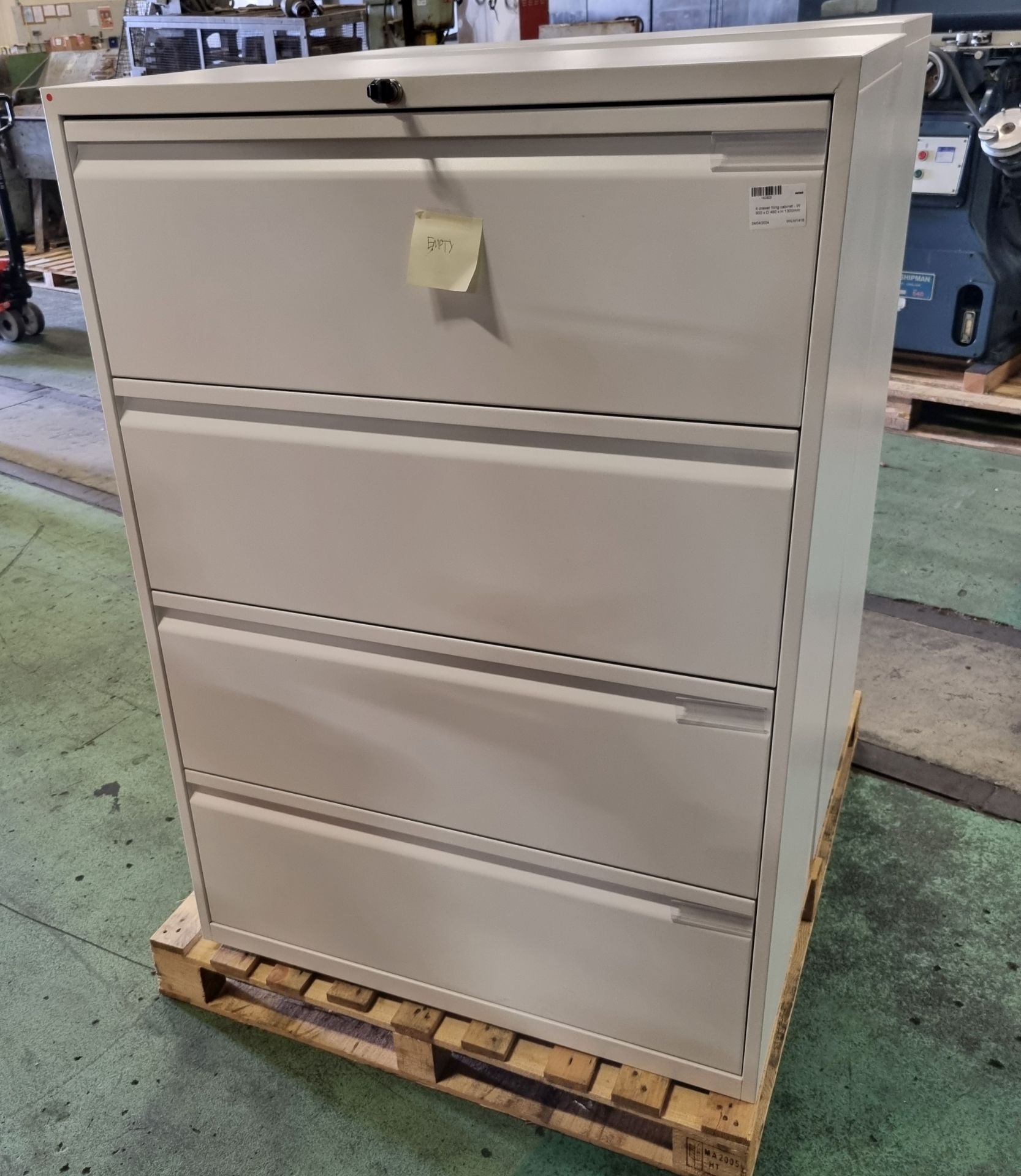 4 drawer filing cabinet - W 900 x D 480 x H 1300mm