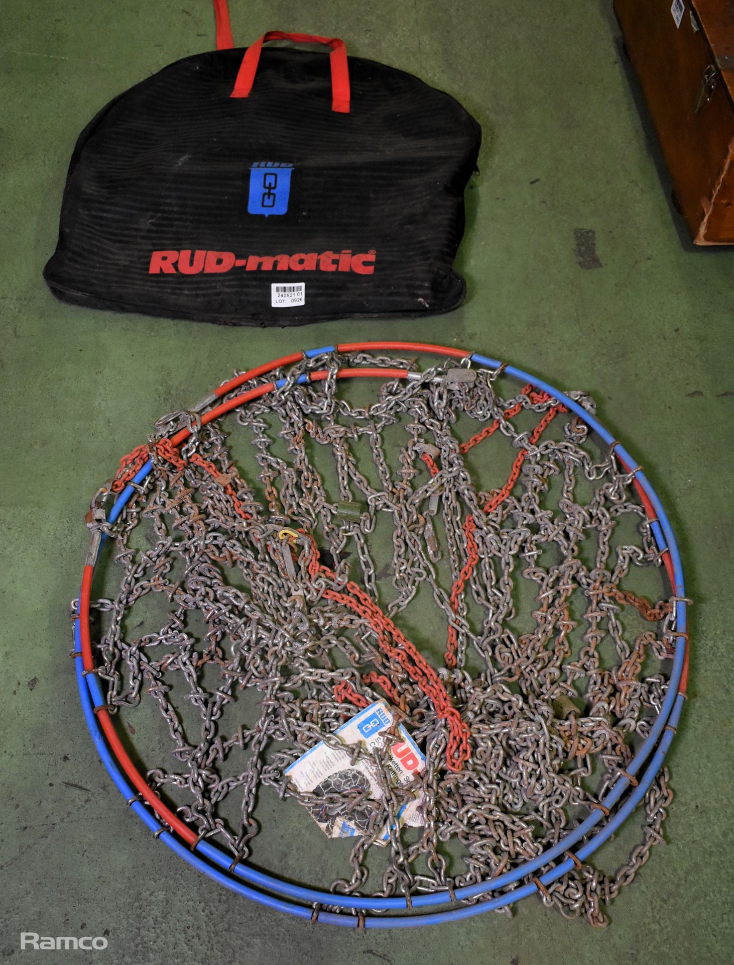 Rud-matic 69 cm single snow chain in carry case