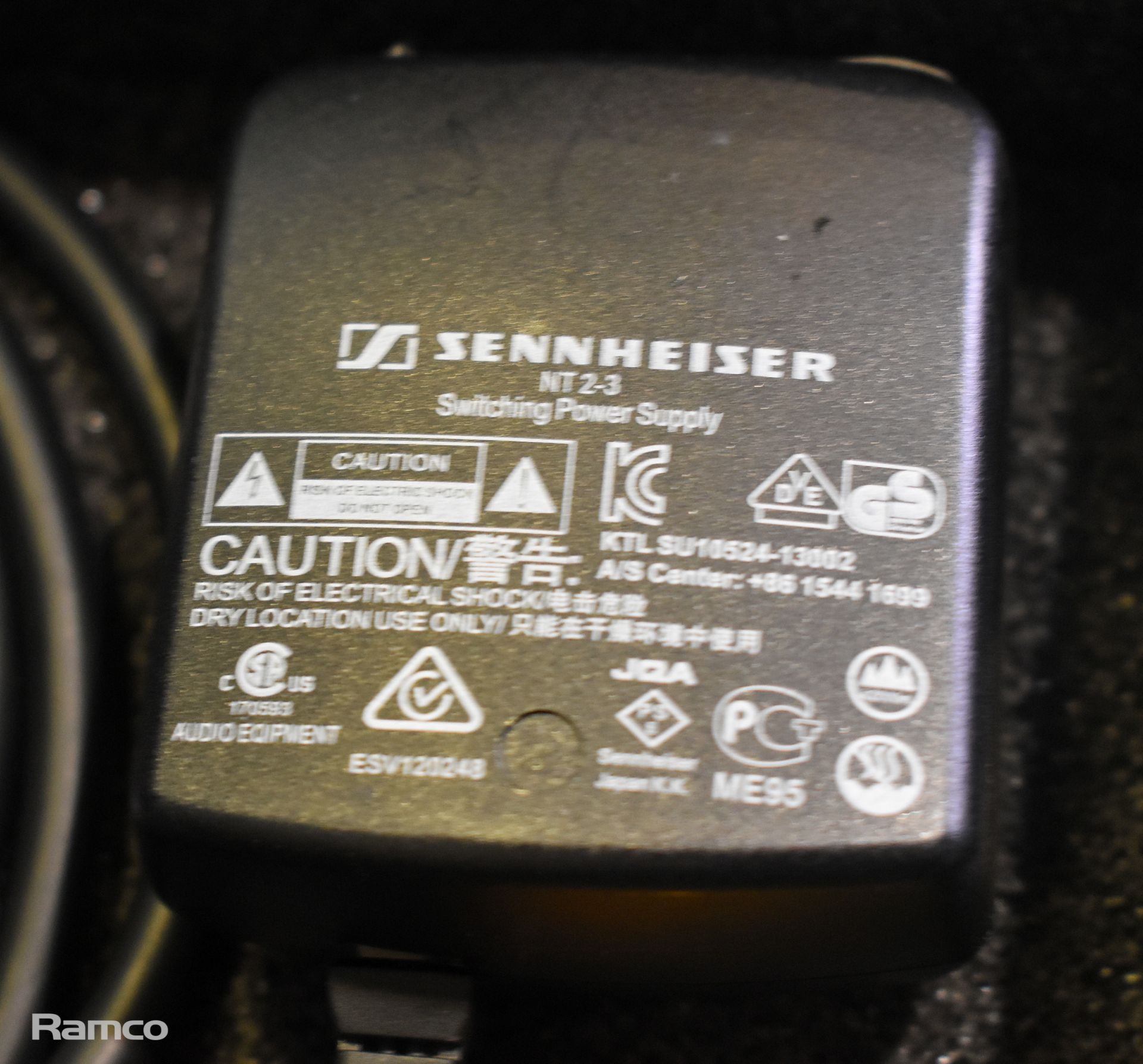 Sennheiser XS Wireless true diversity receiver radio microphone - Image 8 of 9
