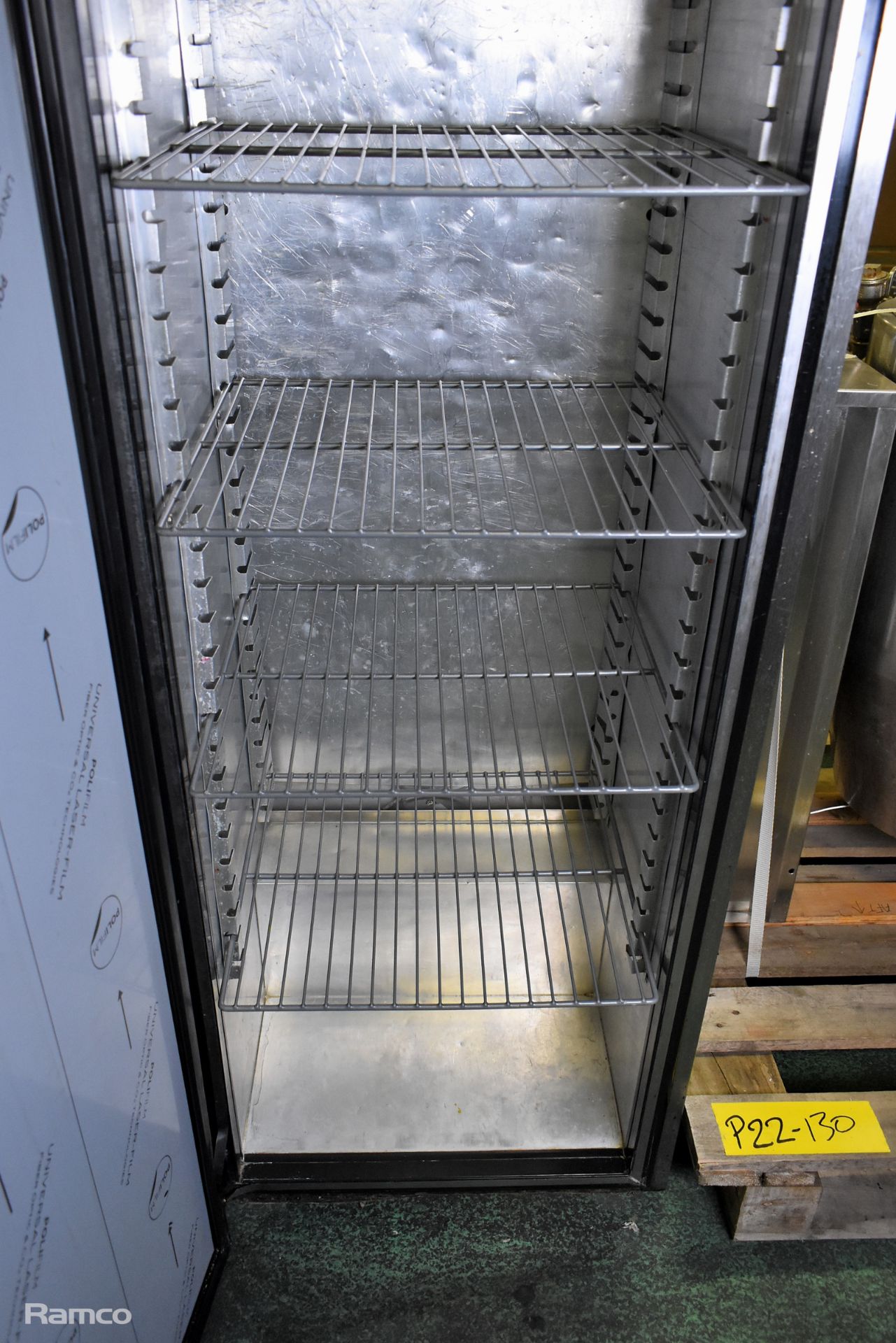 Foster HR410 stainless steel single door upright fridge - W 600 x D 660 x H 1860mm - Image 2 of 6