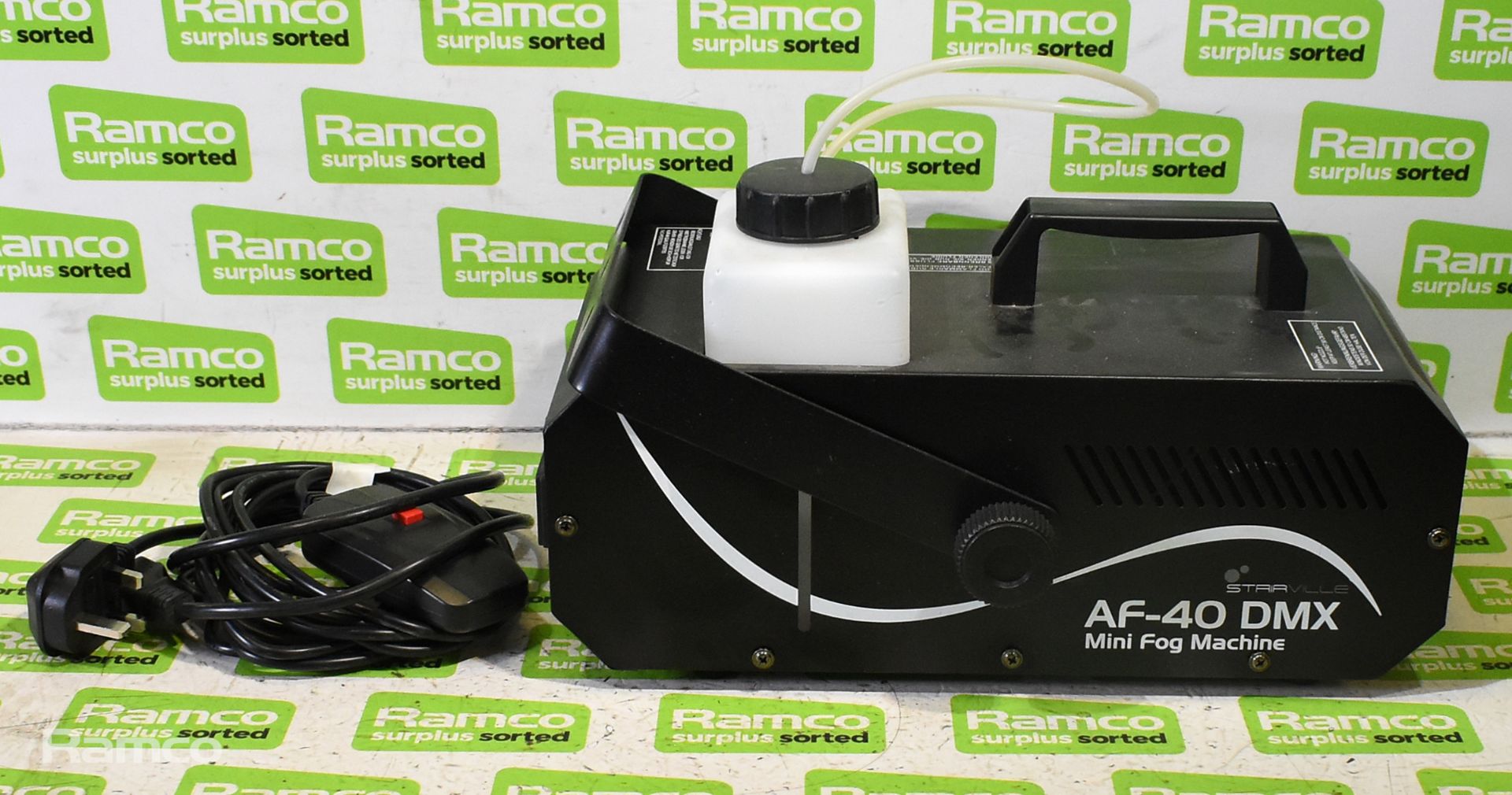 Stairville AF-40 DMX mini fog machine with remote