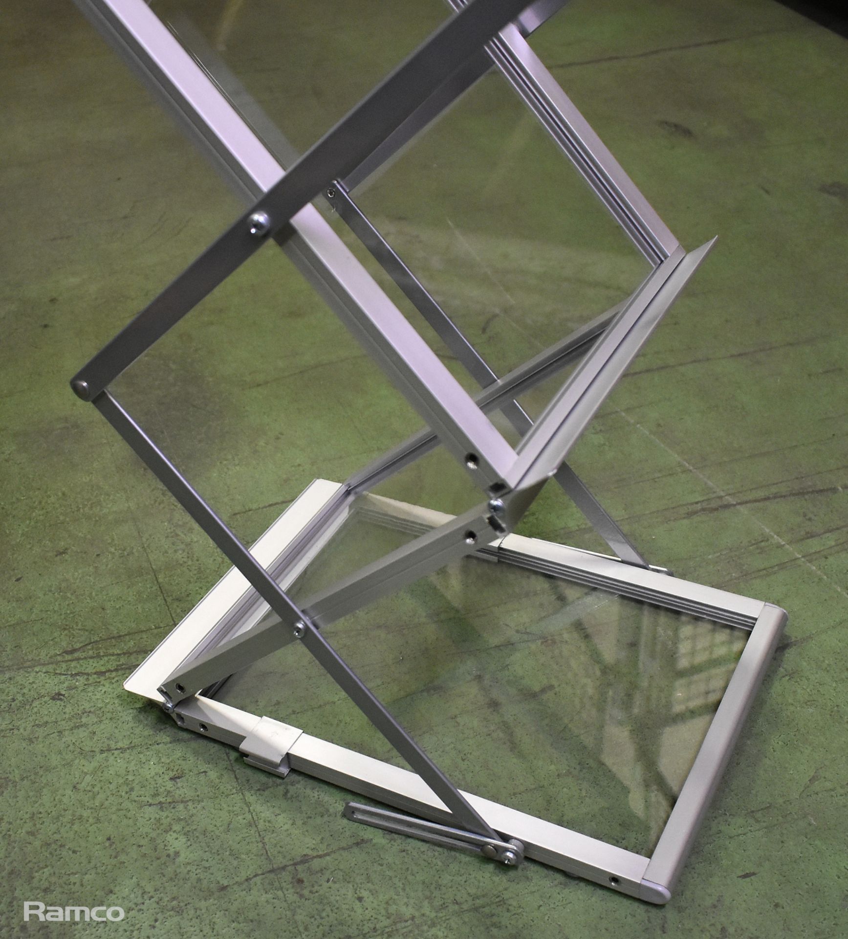 Aluminium folding 6-tier A4 size display stand with case - Image 5 of 7