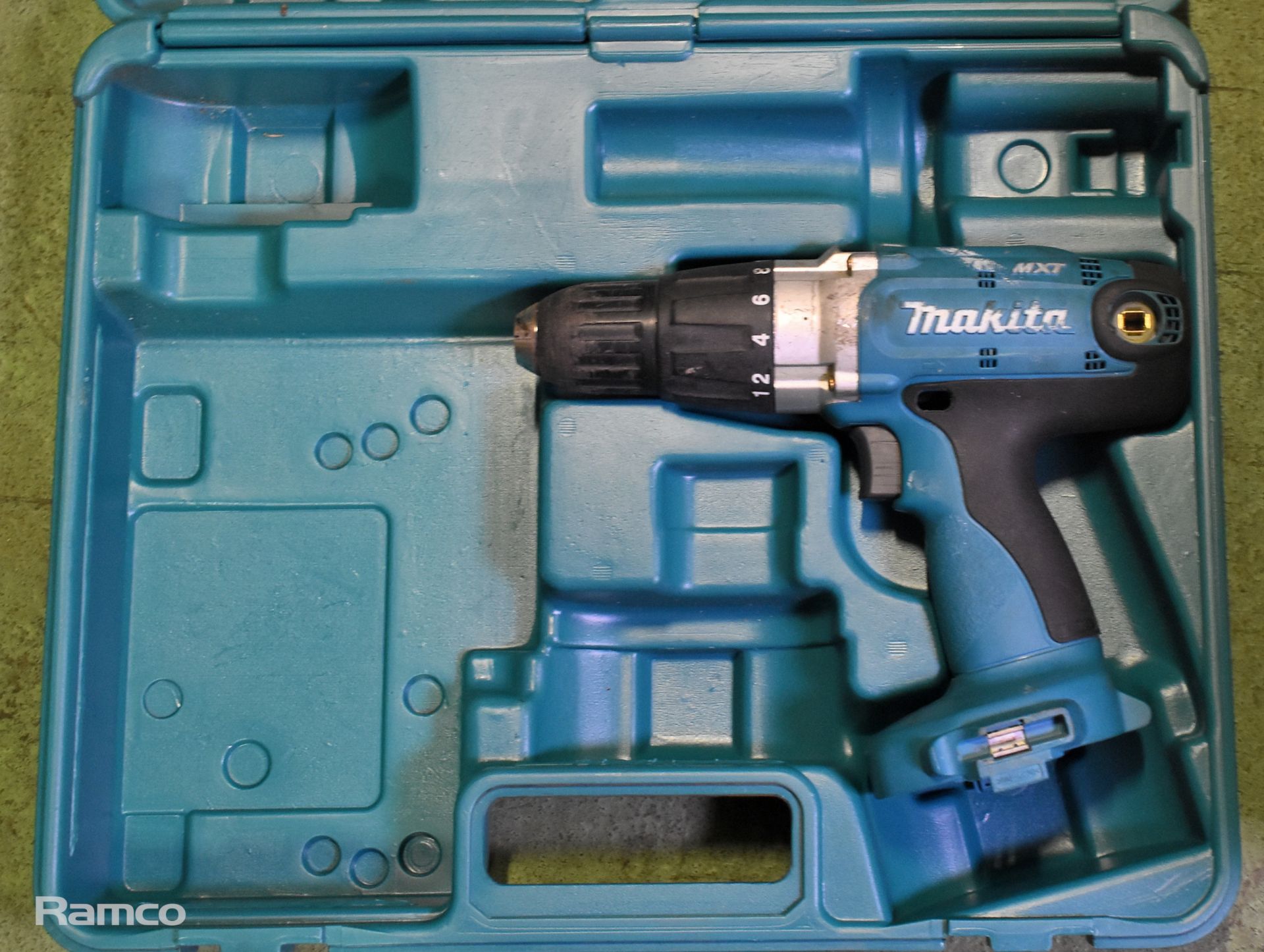 Makita 8434D 14.4V portable electric drill in plastic carry care - SPARES OR REPAIRS - NO BATTERY - Image 2 of 11