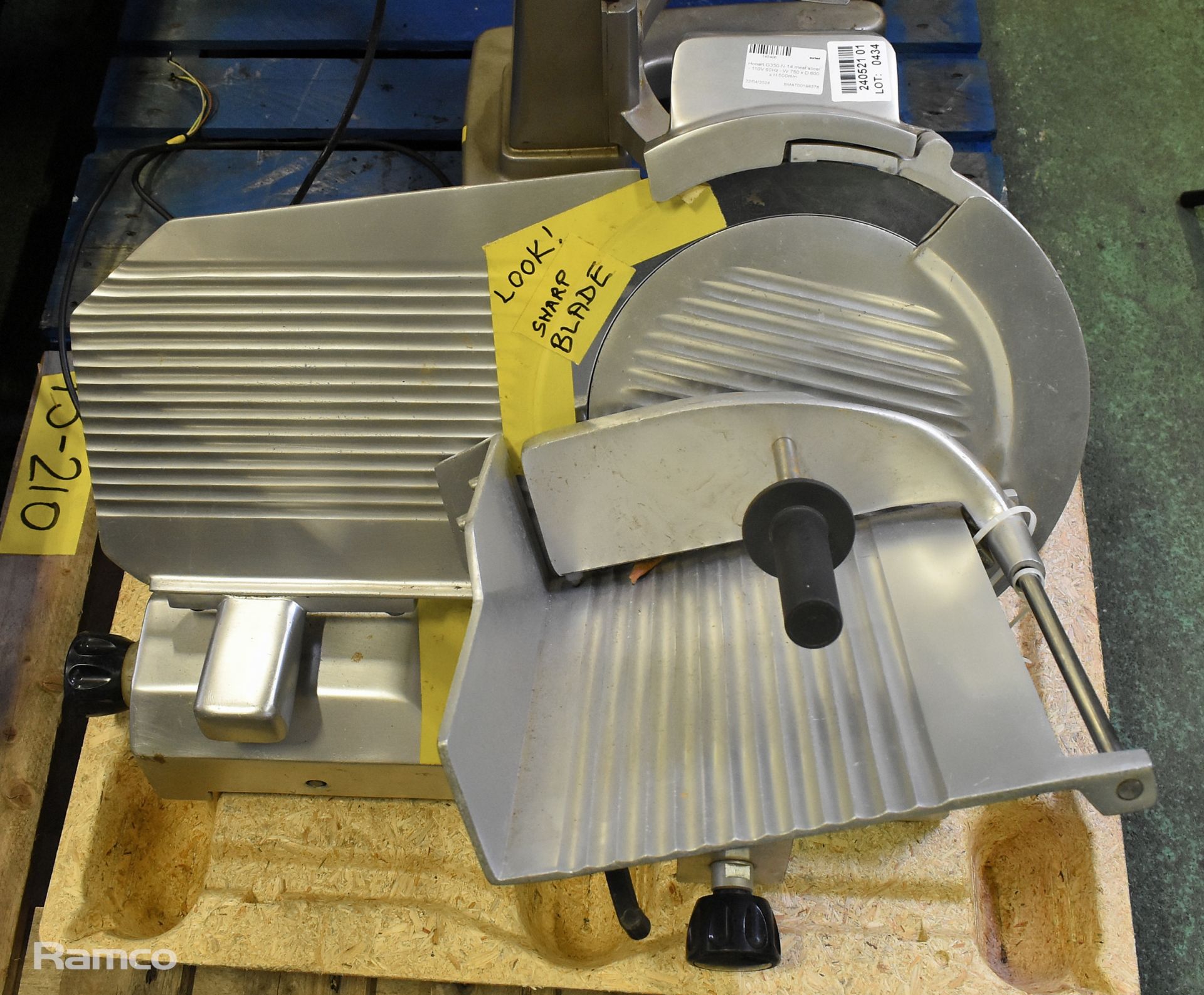 Hobart G350-N-14 meat slicer - 110V - 60Hz - W 750 x D 600 x H 500mm - Bild 2 aus 8