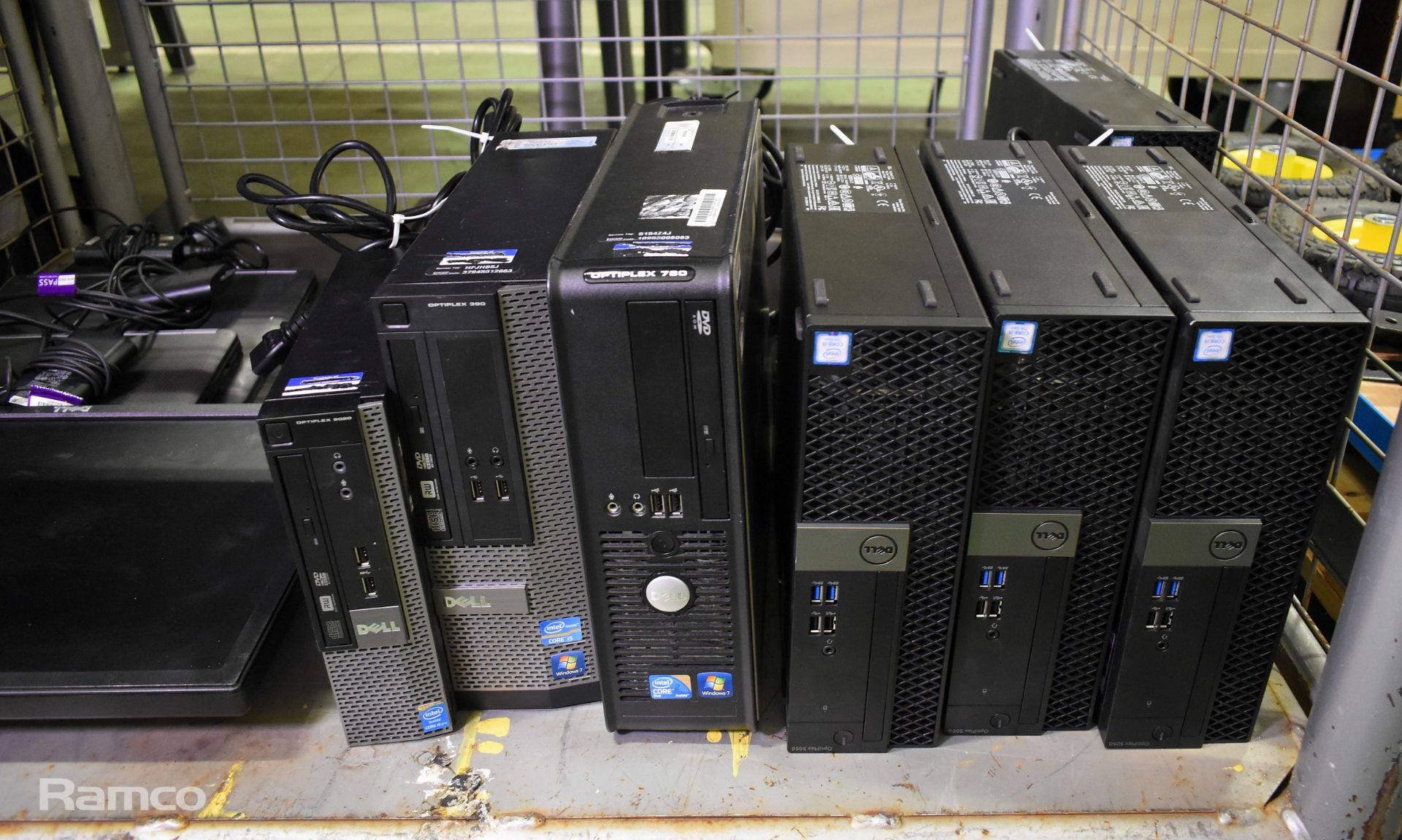 Dell computers, laptops and monitors - see description - Bild 3 aus 19