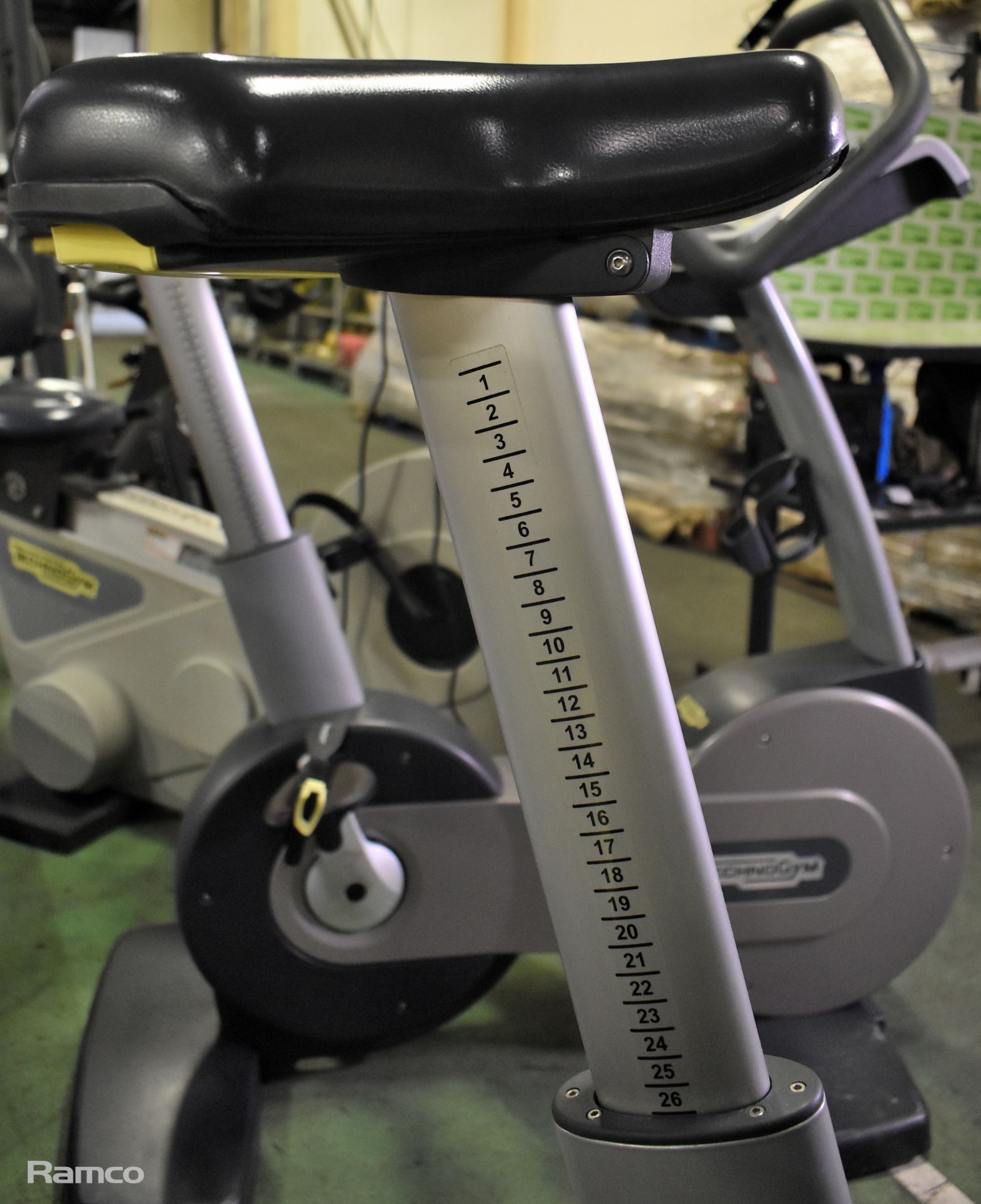 TechnoGym static exercise bike - W 550 x D 1210 x H 1380mm - Image 5 of 7