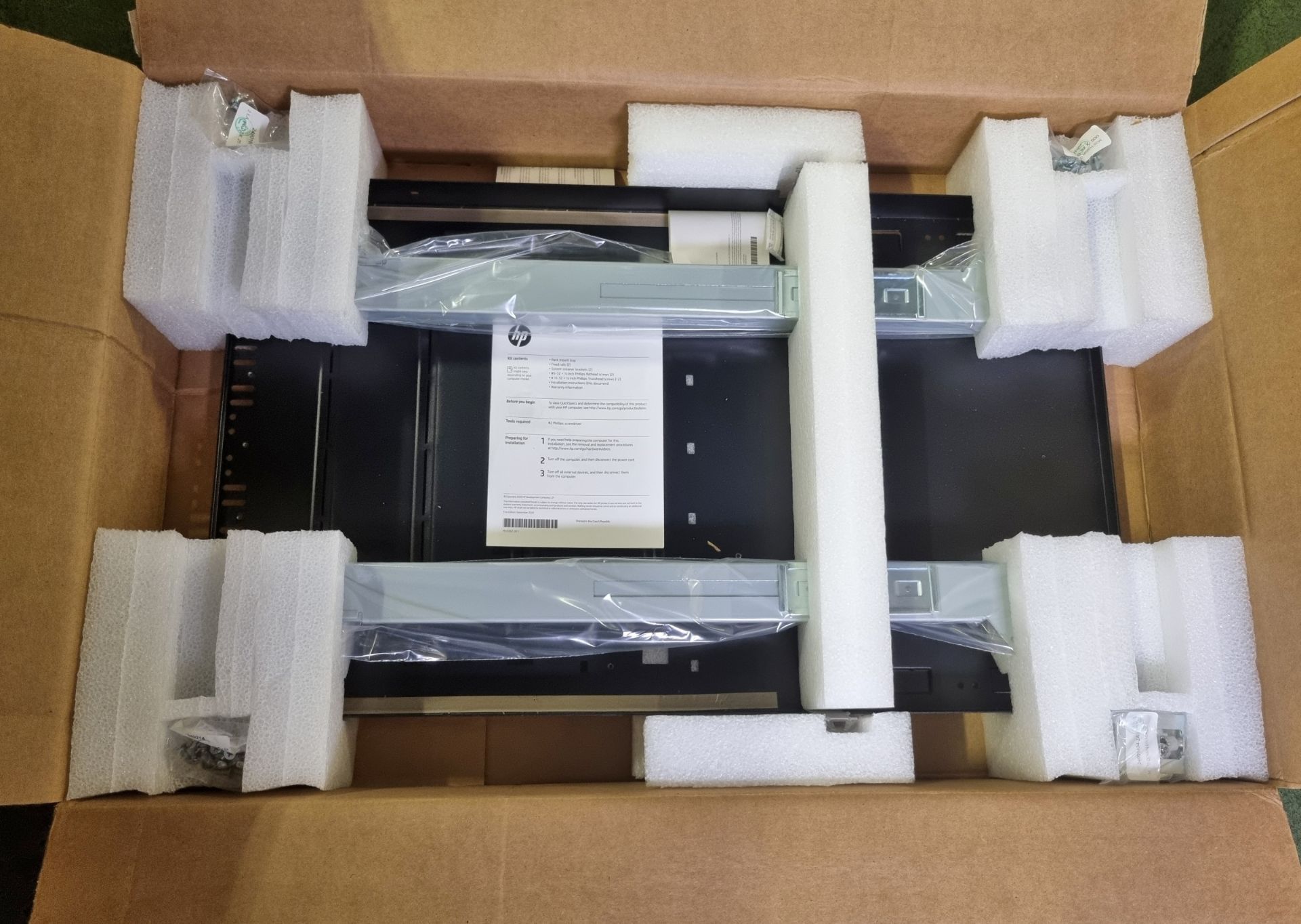 25x HP Assembly fixed rail rack tray kits - Image 4 of 7