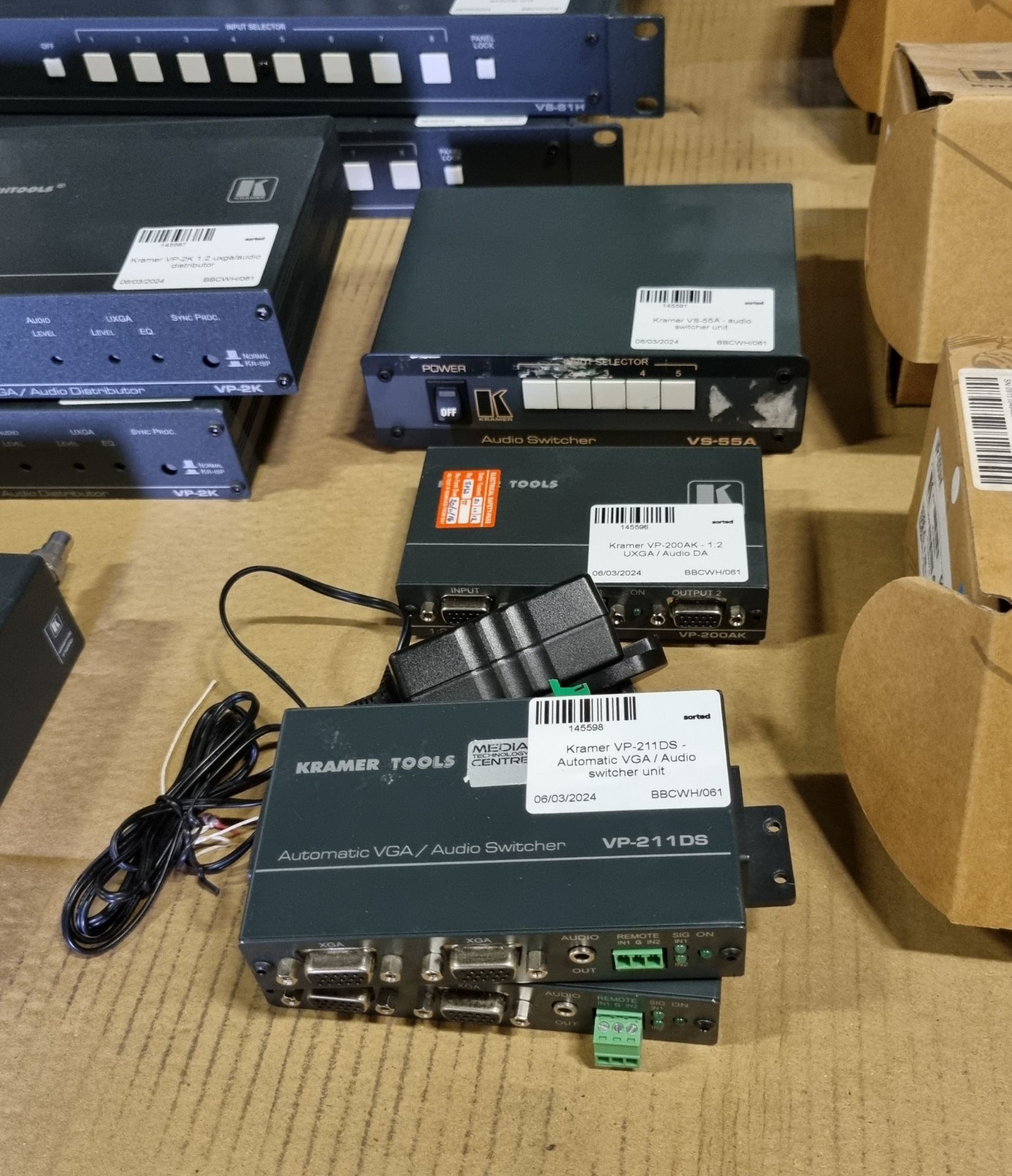 Various HDMI switchers and more - full details in the description - Bild 6 aus 7