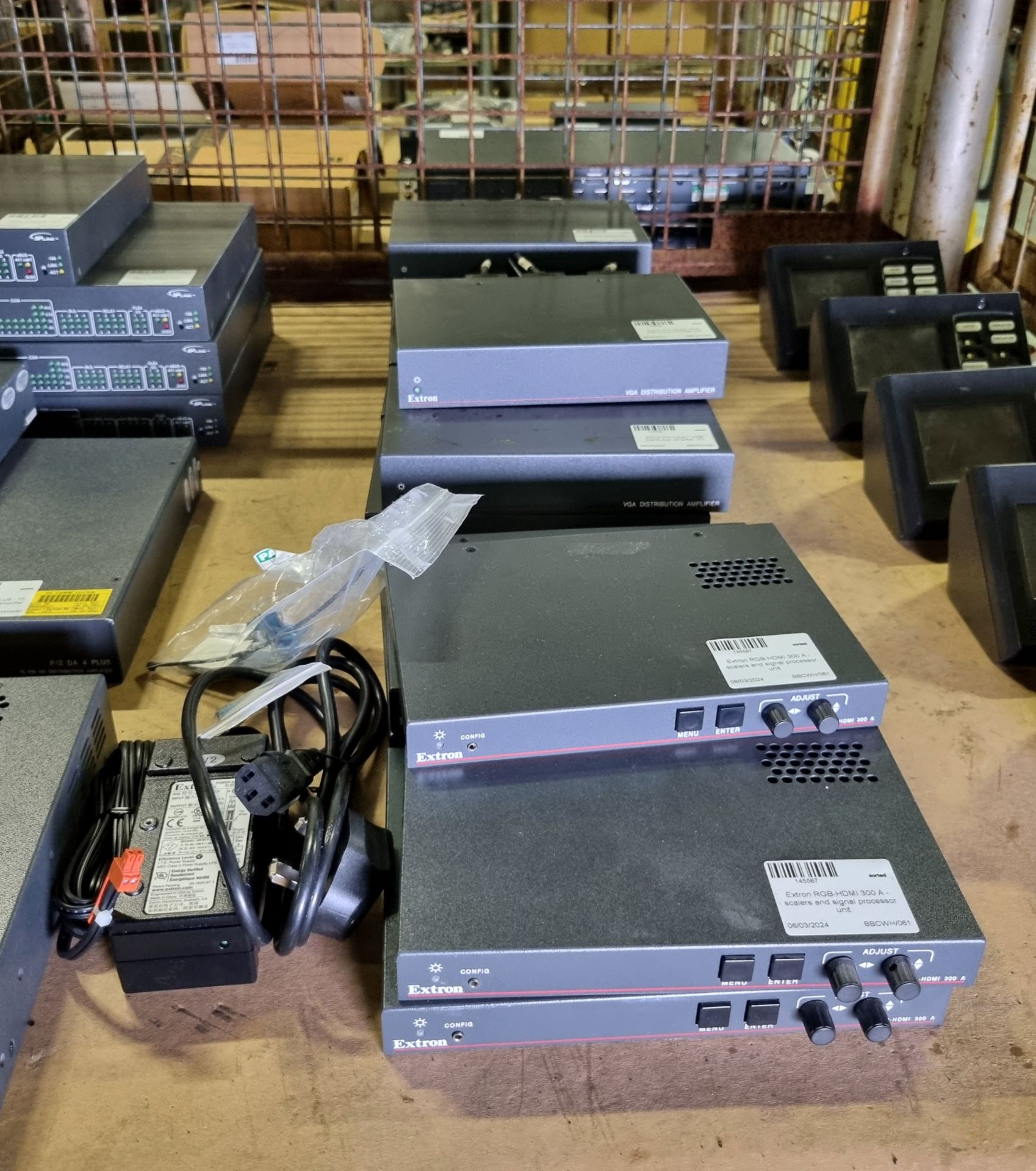 Extron equipment - full details in the description - Bild 3 aus 8