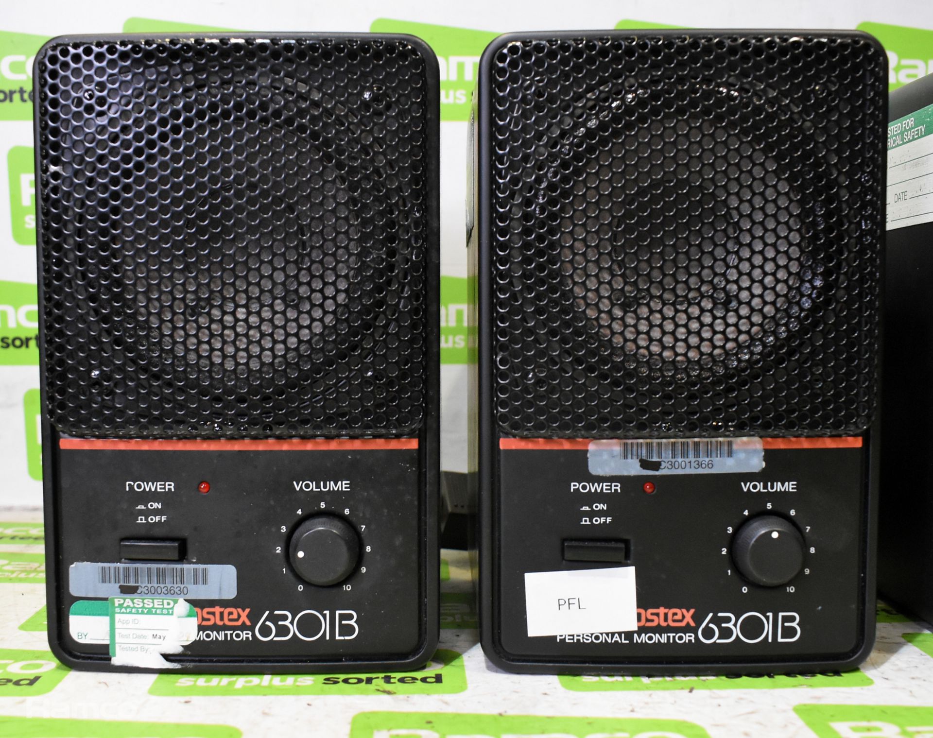 4x Fostex 6301B3X Personal monitor speakers - Black - Image 2 of 6
