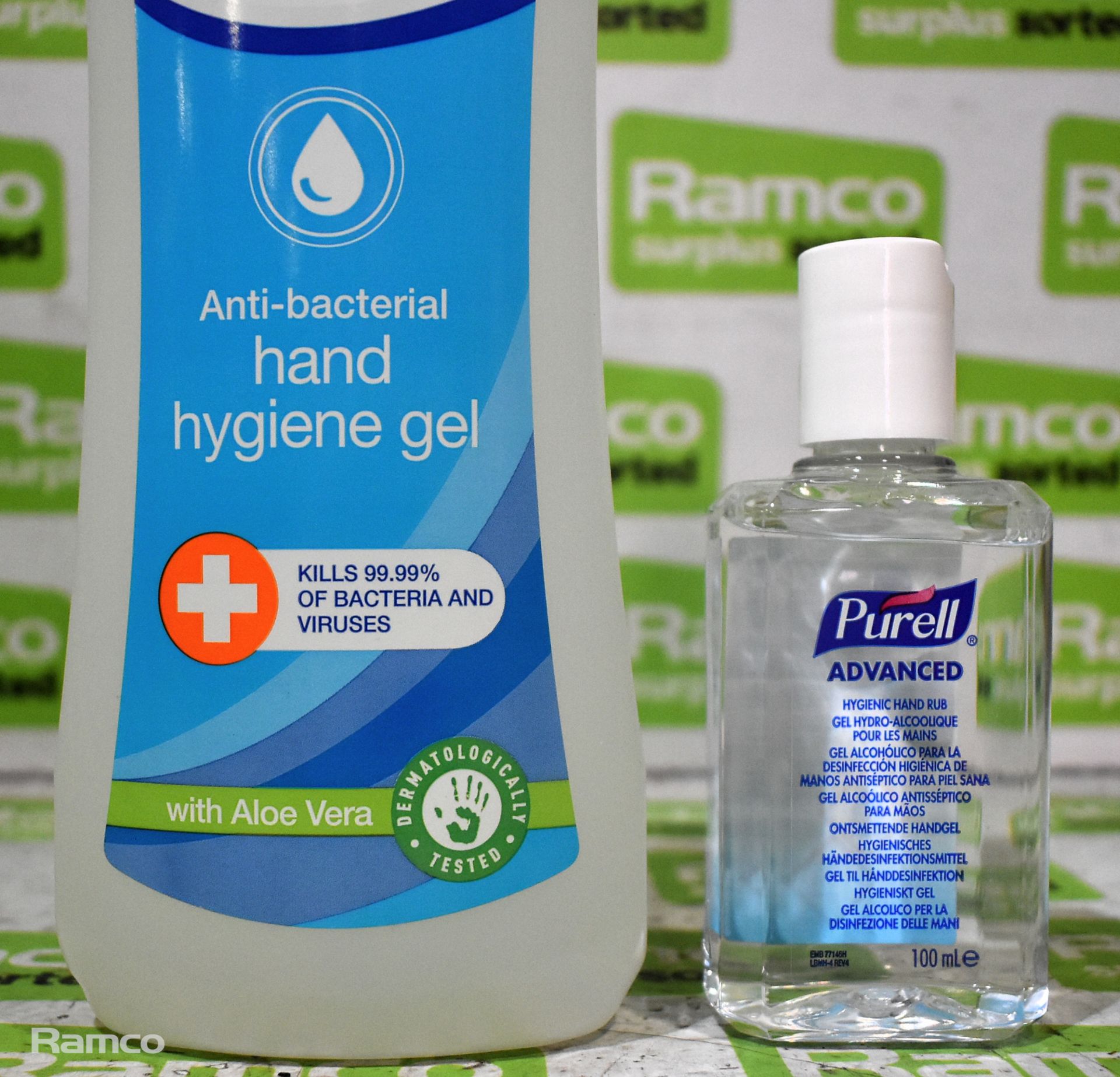 23 boxes of Hand sanitizing/Hygienic gel - Expired - mixed bottle sizes - Image 5 of 7