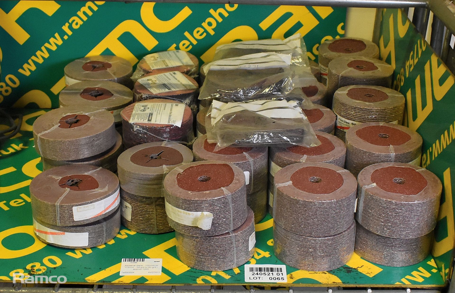 Abrasive discs - 100mm to 115mm - 24 grit to 60 grit - approx 1200 discs