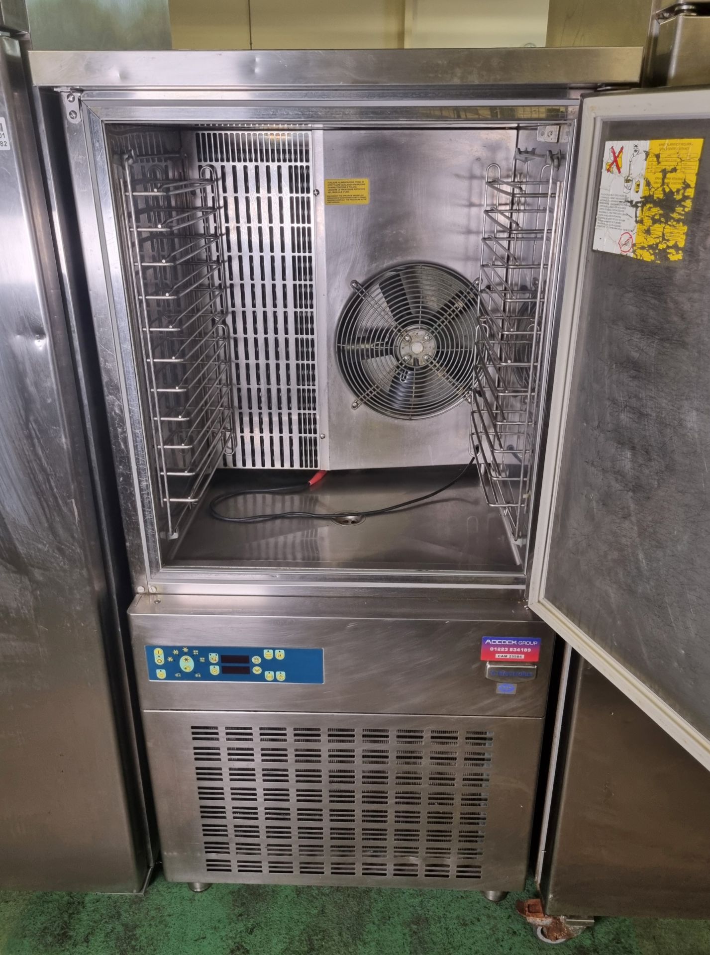 Electrolux RBC101 stainless steel single door blast chiller - W 760 x D 760 x H 1650mm - Image 3 of 5