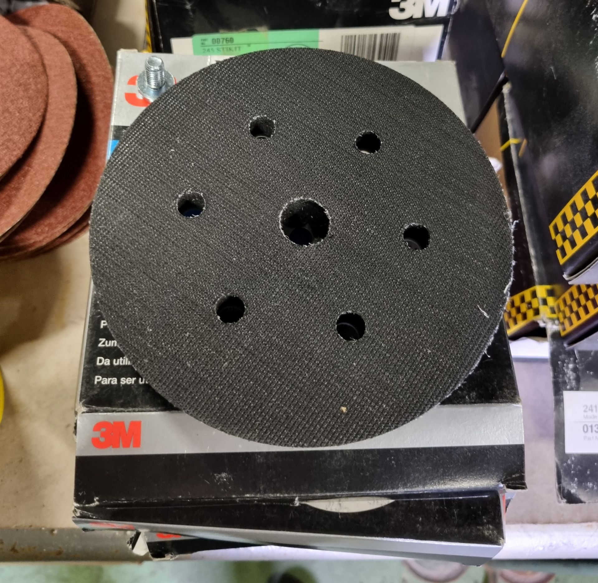 Abrasive discs - 25mm to 203mm - 36 grit to 180 grit - approx 1000 units - Image 5 of 6