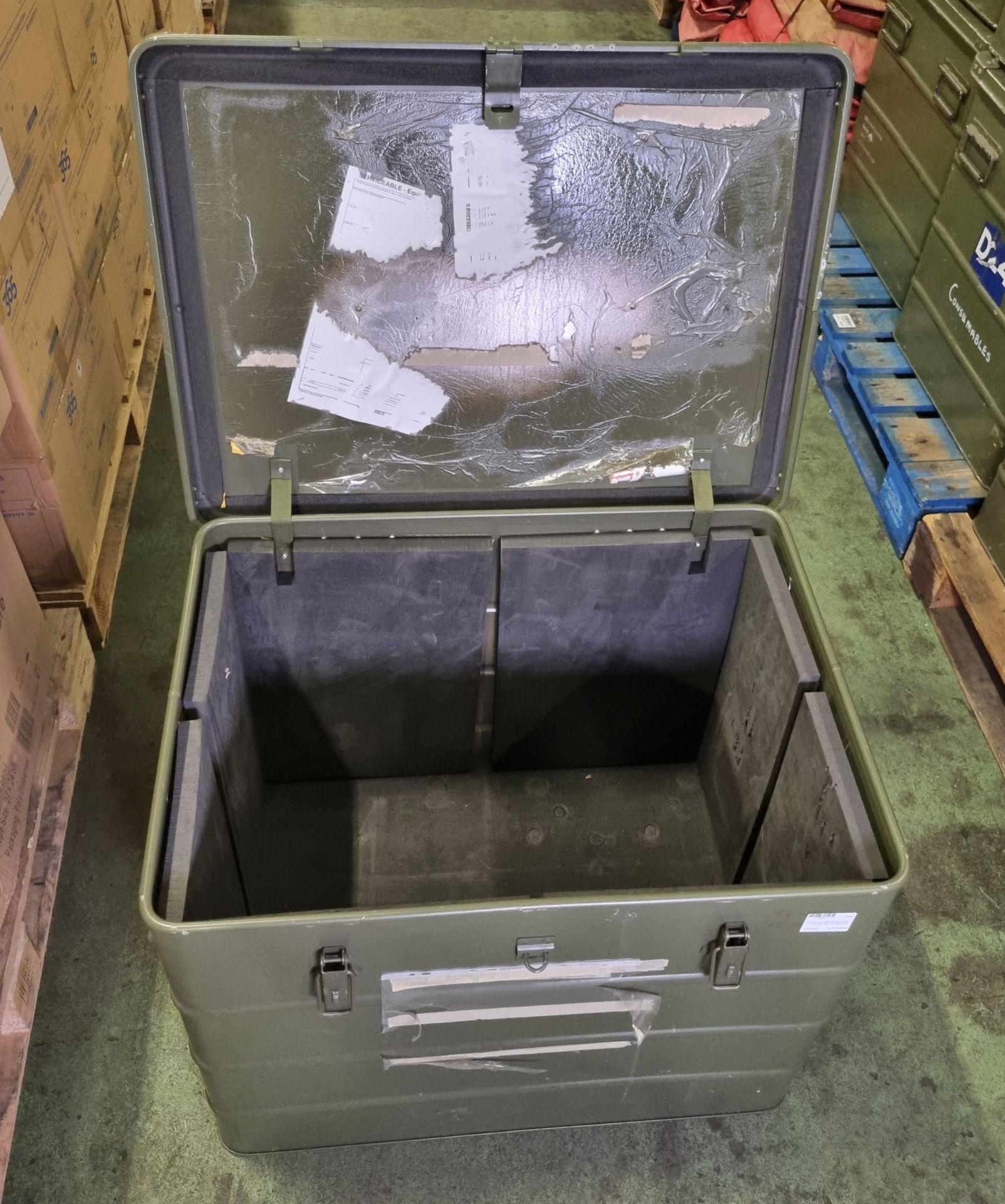 Aluminium storage container - L 790 x W 590 x H 620mm - Image 3 of 4