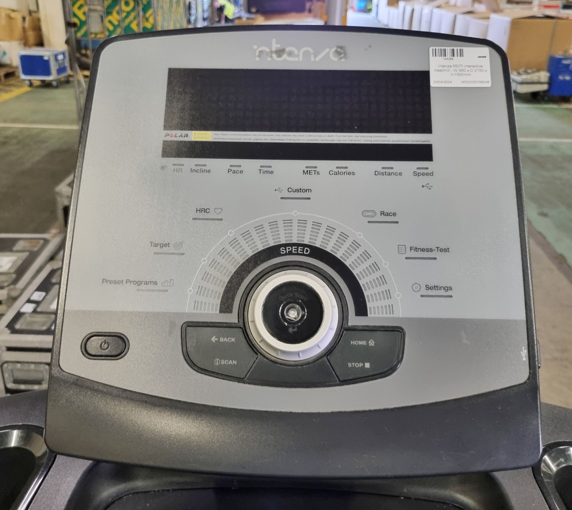 Intenza 550Ti interactive treadmill - W 960 x D 2150 x H 1590mm - Image 4 of 6