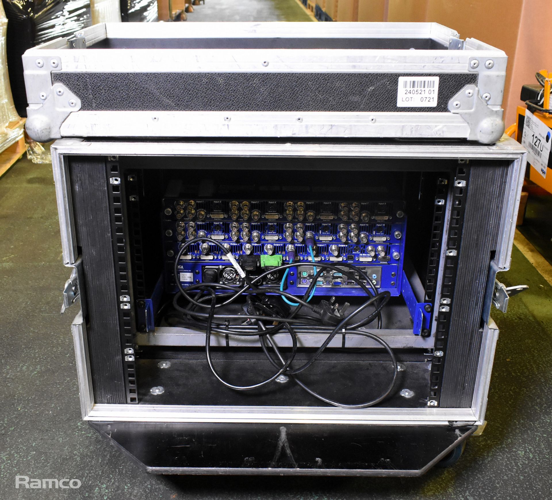 Christie Spyder X20 1608 video processor 16 inputs 8 outputs - racked in case on wheels - Image 3 of 7