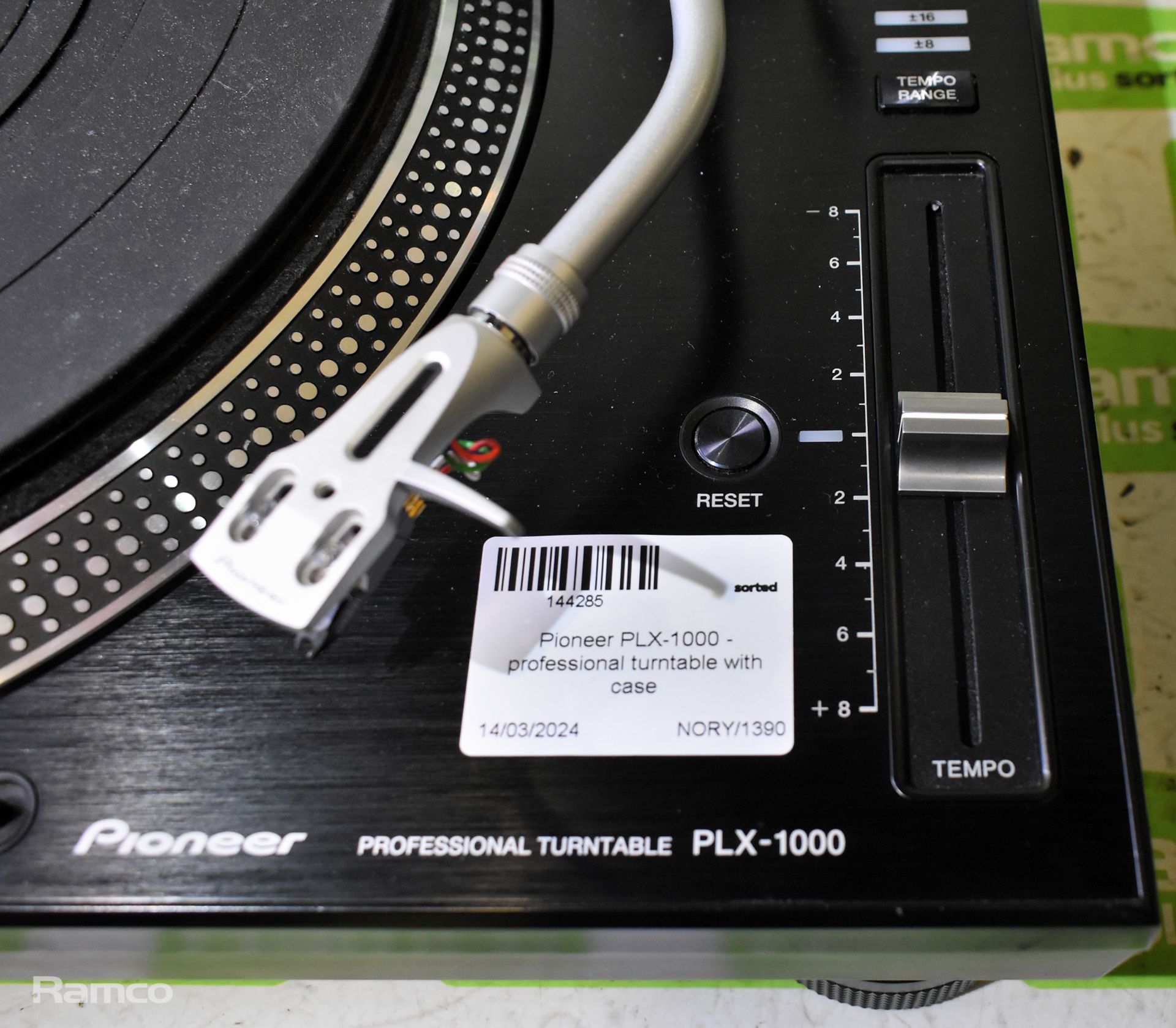 Pioneer PLX-1000 professional turntable with case - Image 4 of 15