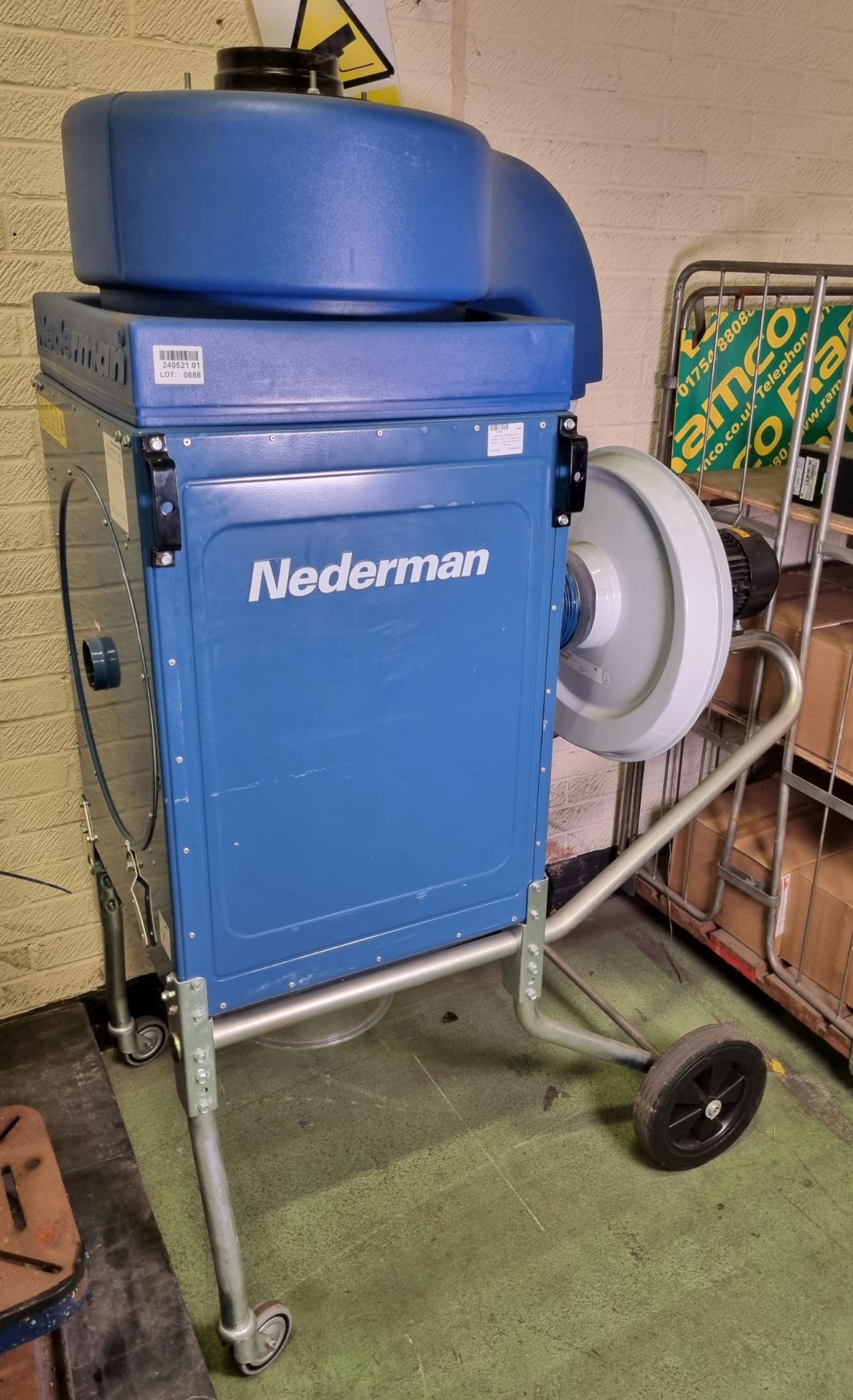Nederman Filterbox unit - mobile - 400V - 3 phase - 50/60Hz - L 1300 x W 750 x H 1750mm - Image 2 of 7