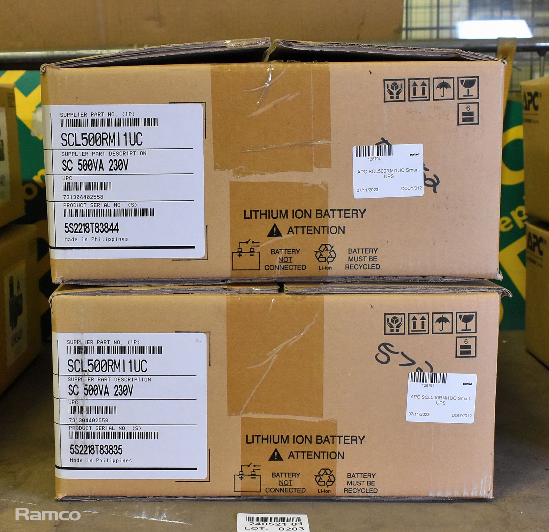 2x APC SCL500RMl1UC Smart-UPS units - Image 13 of 14