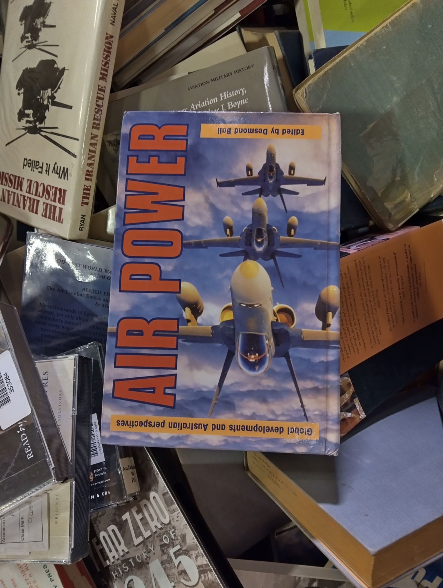 2x Pallet sized boxes of books - Fictional, Non-fictional, Military, mixed genre - Image 8 of 11