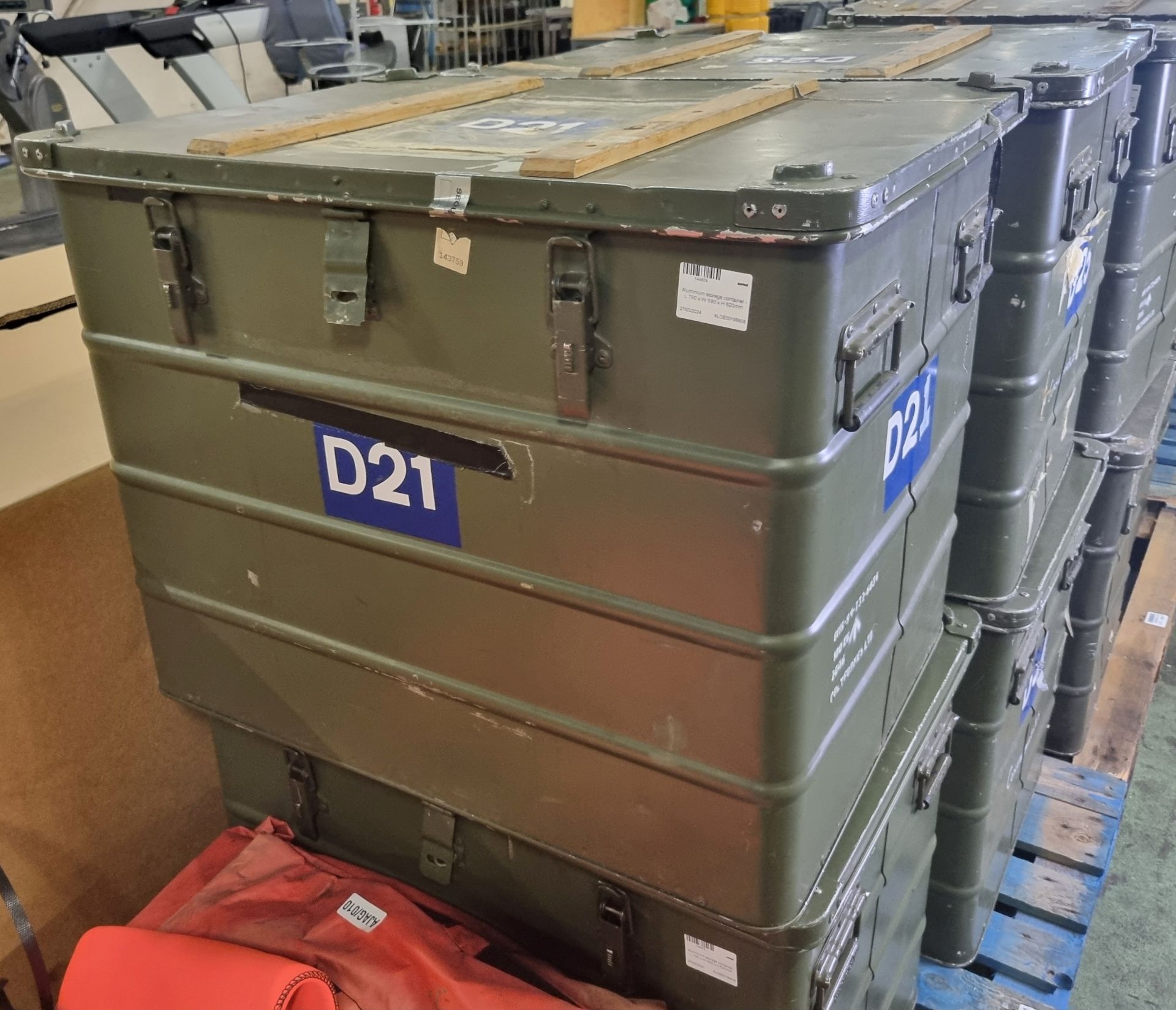 4x Aluminium storage containers - L 790 x W 590 x H 620mm - Image 3 of 5