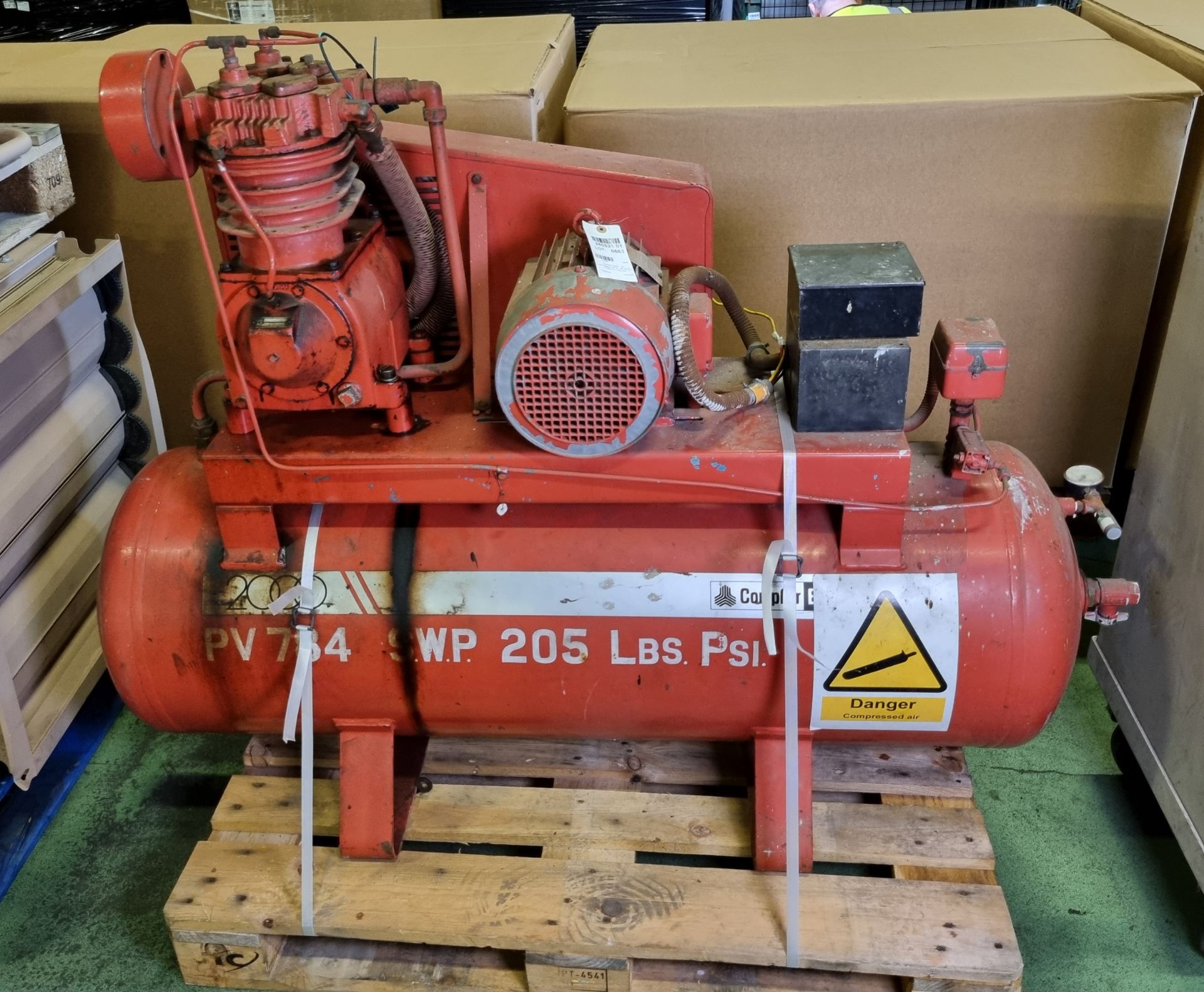 Compair 2000 Air compressor 200 ltr - W 1610 x D 580 x H 1160mm