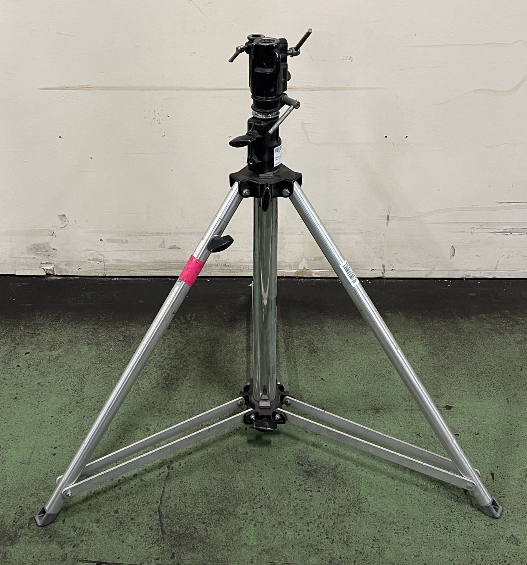 Manfrotto collapsible spot light stand - max height: 1470mm - Image 2 of 6