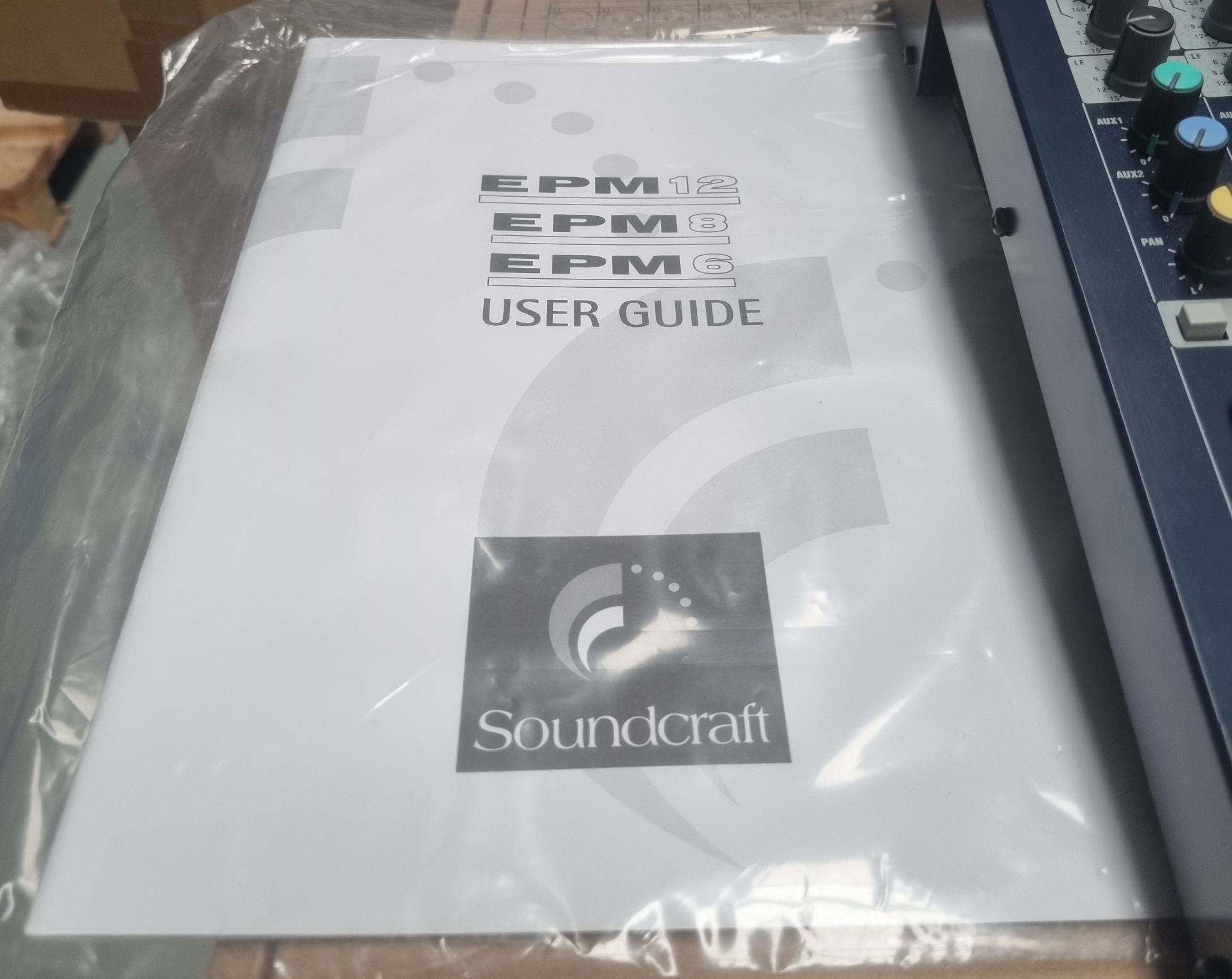 Soundcraft EMP-6 analogue mixer, STOCK IMAGE, tested and working comes with manual - Bild 3 aus 4